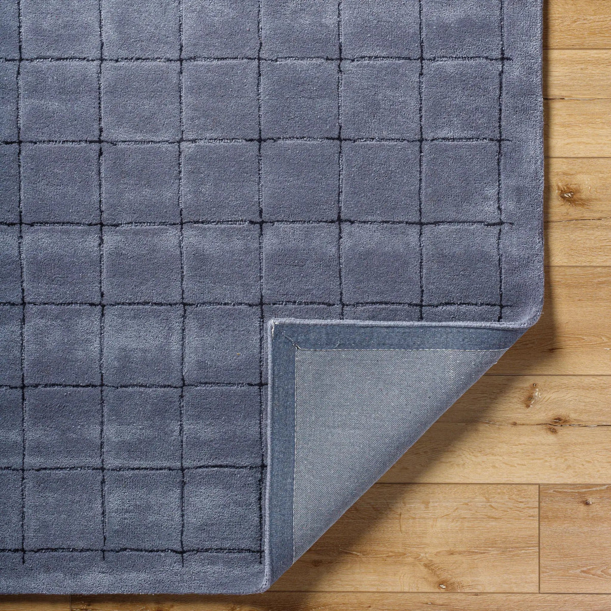 Brook BKO-2335 Charcoal Area Rug by LIVABLISS