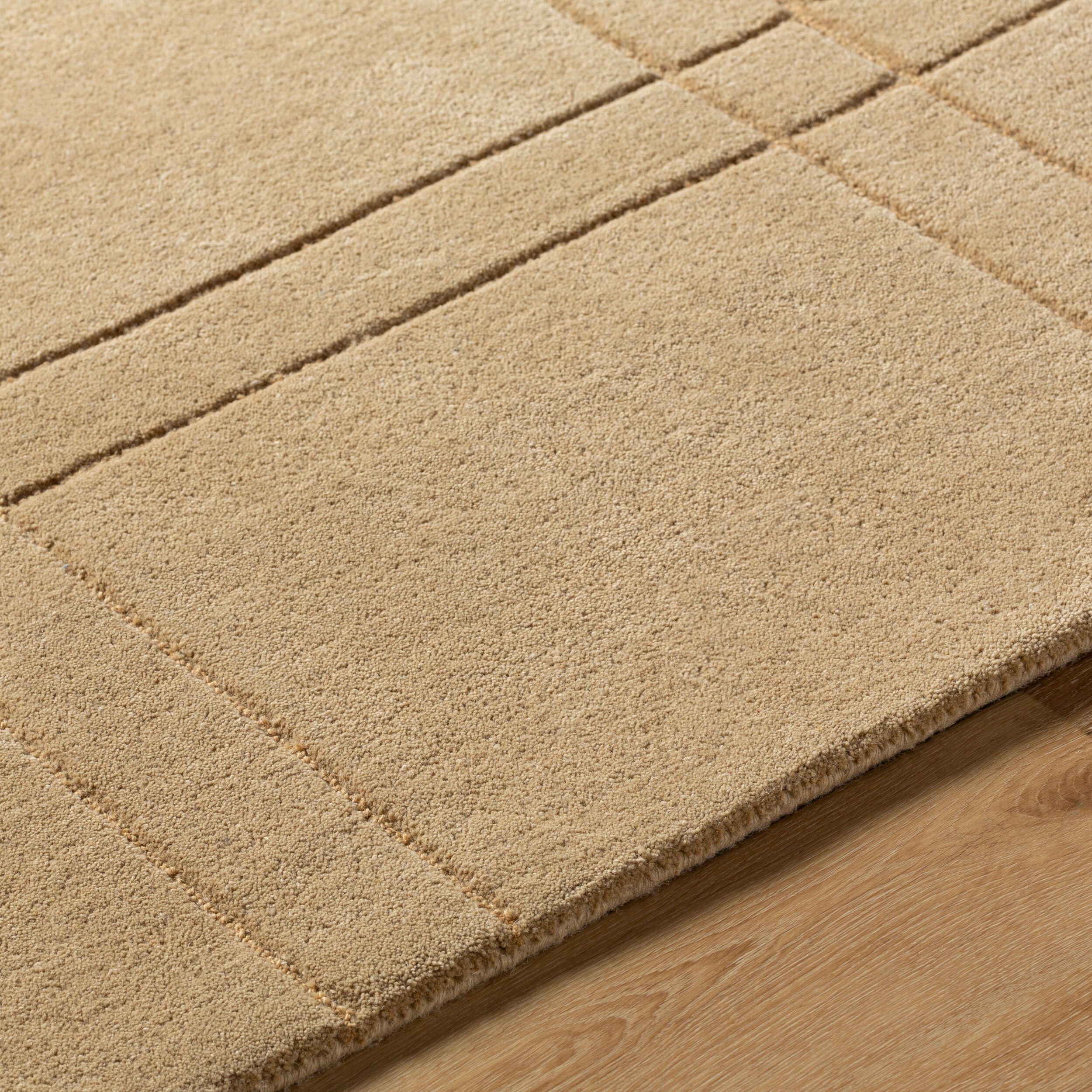 LIVABLISS Brook BKO-2357 Tan Area Rug