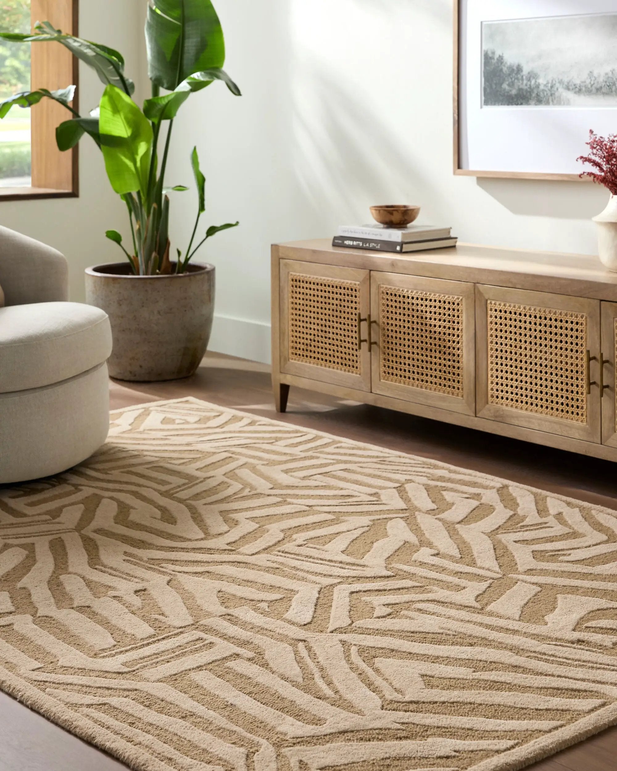 Brook BKO-2370 Tan Area Rug by LIVABLISS