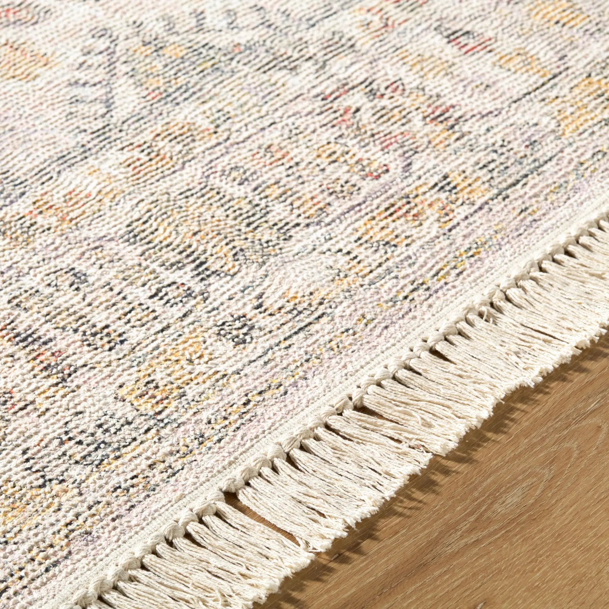 Belfast BLF-2301 Ivory Area Rug by LIVABLISS