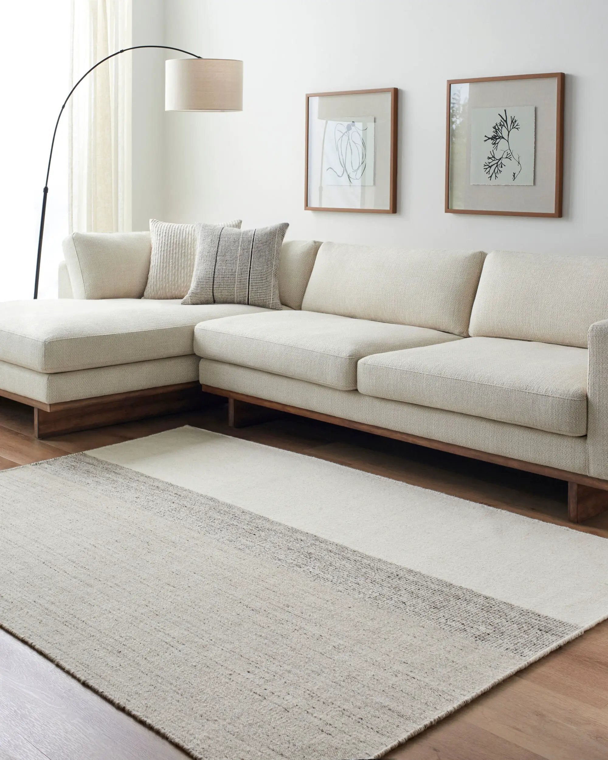 Bolu BLU-2300 Ivory Area Rug by LIVABLISS