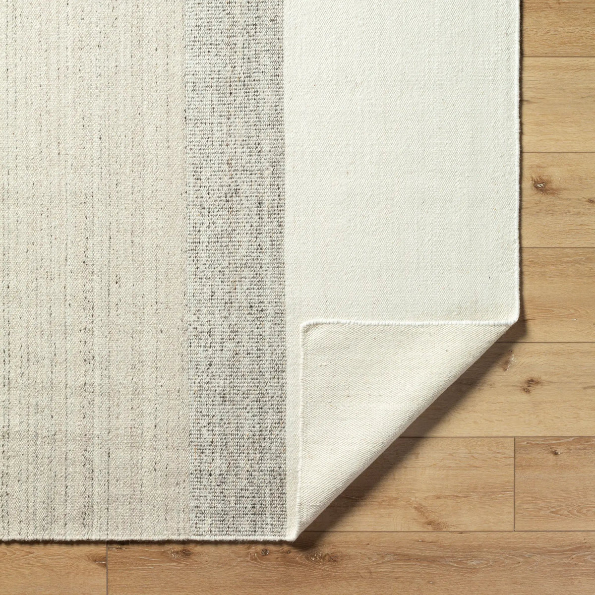 Bolu BLU-2300 Ivory Area Rug by LIVABLISS
