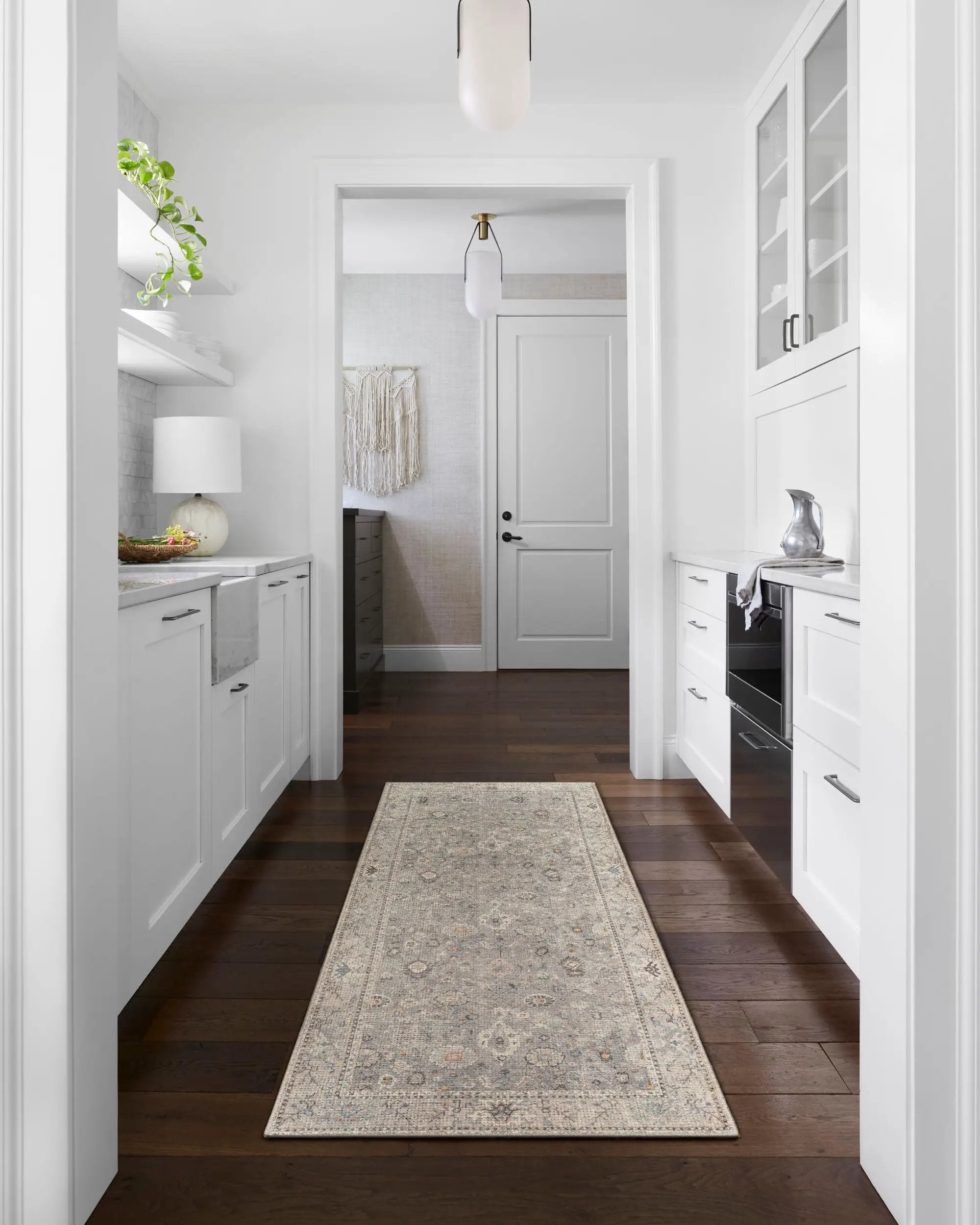 Davina BOCC-2300 Medium Gray Area Rug by Becki Owens x LIVABLISS