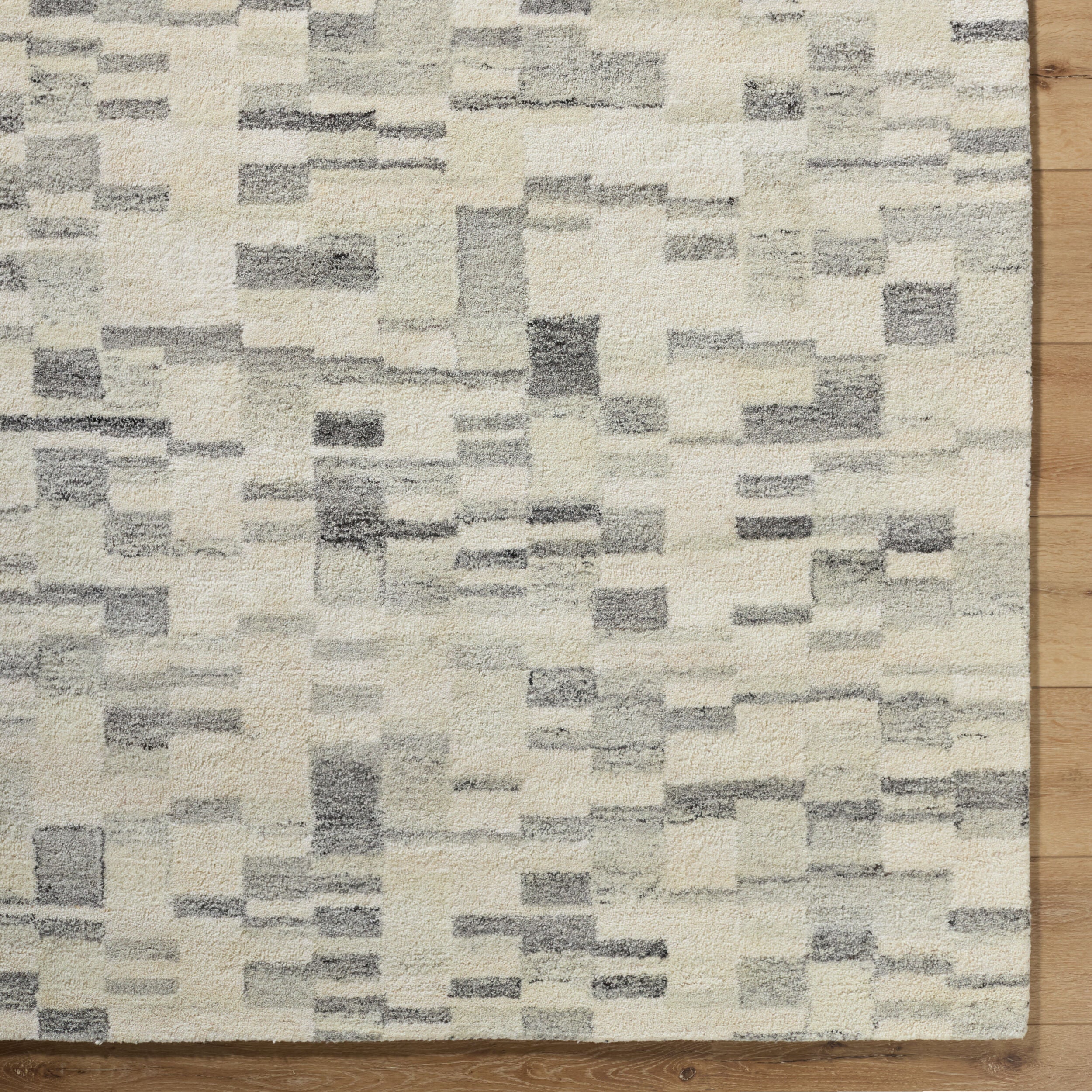 Becki Owens Max BOMX-2303 Ivory Area Rug by LIVABLISS