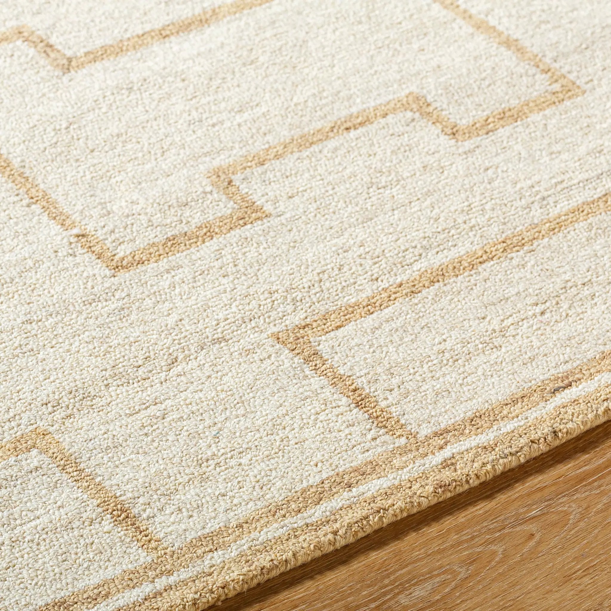 Bournemouth BOT-2307 Ivory Area Rug by LIVABLISS