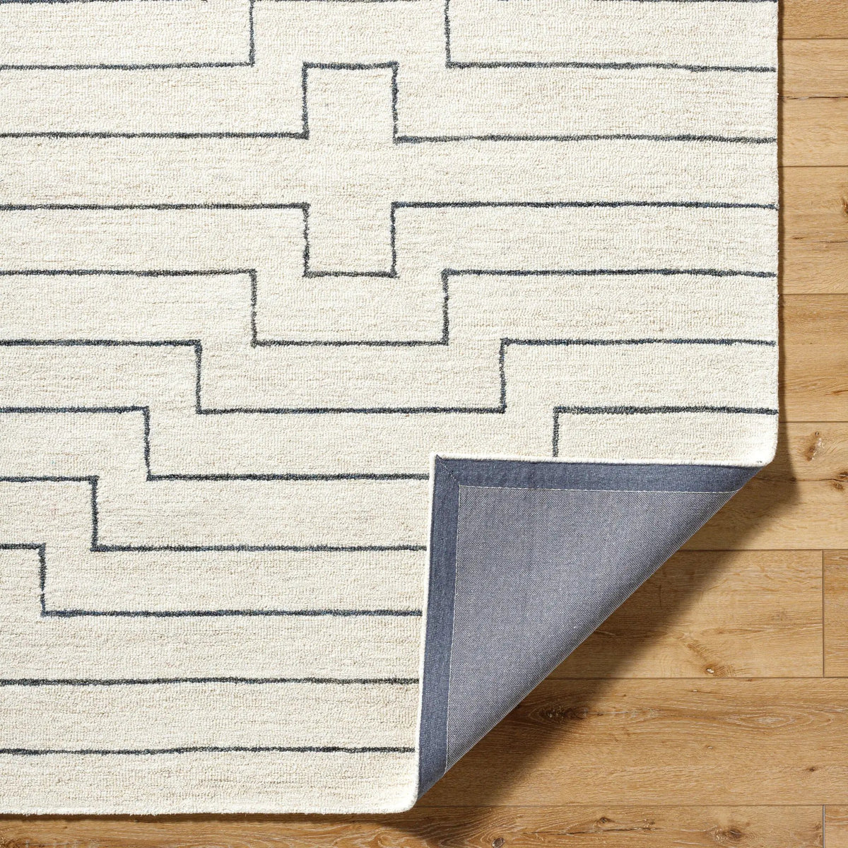 Bournemouth BOT-2309 Ivory Area Rug by LIVABLISS