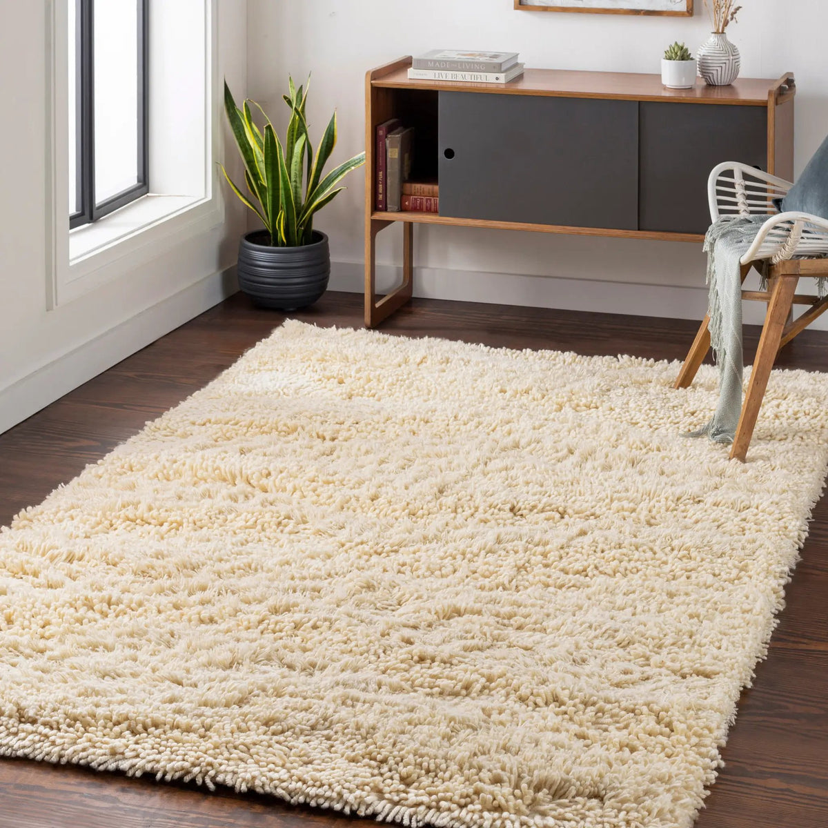 Berkley BRK-3300 Cream Area Rug by LIVABLISS