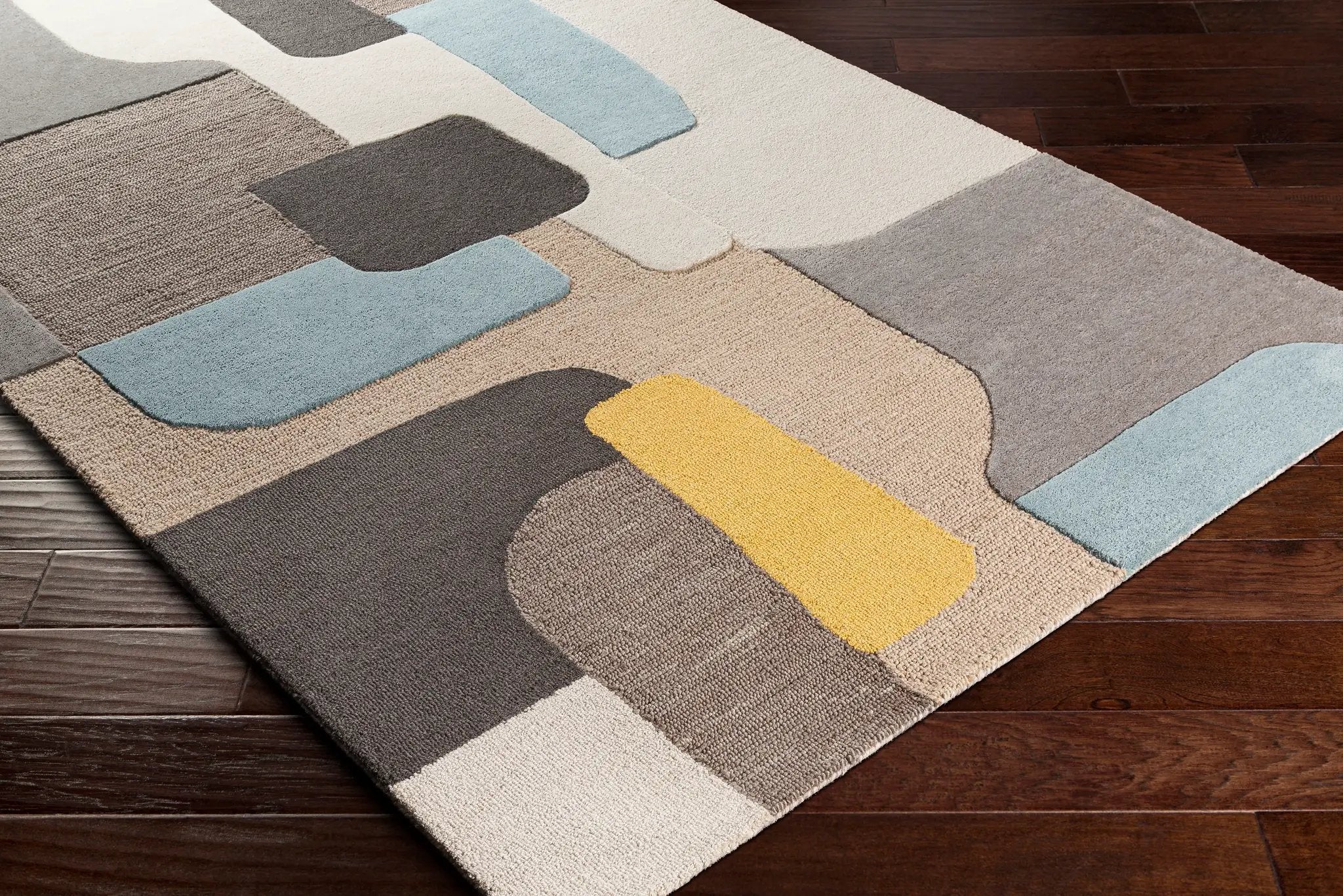 Brooklyn BRO-2300 Yellow Area Rug by LIVABLISS