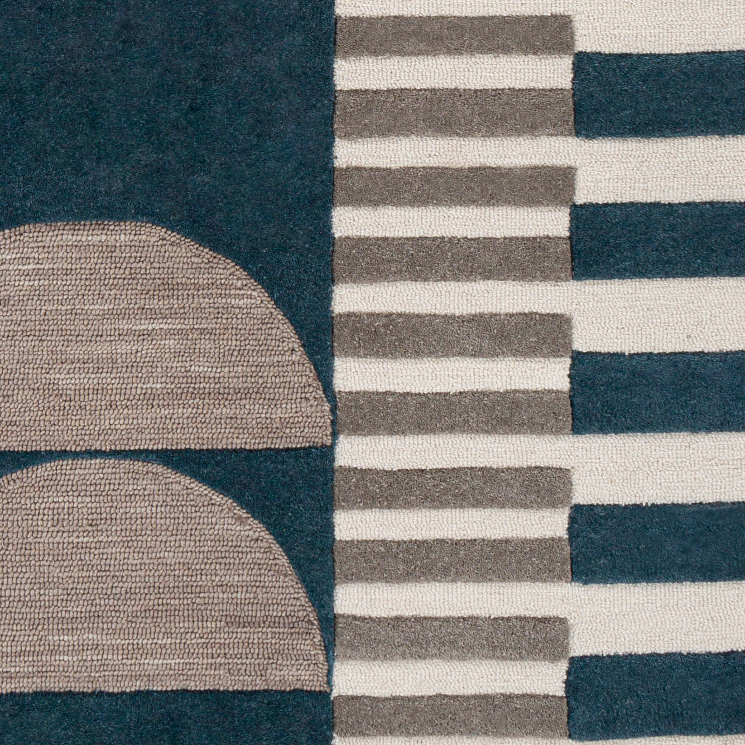LIVABLISS Brooklyn BRO-2303 Area Rug
