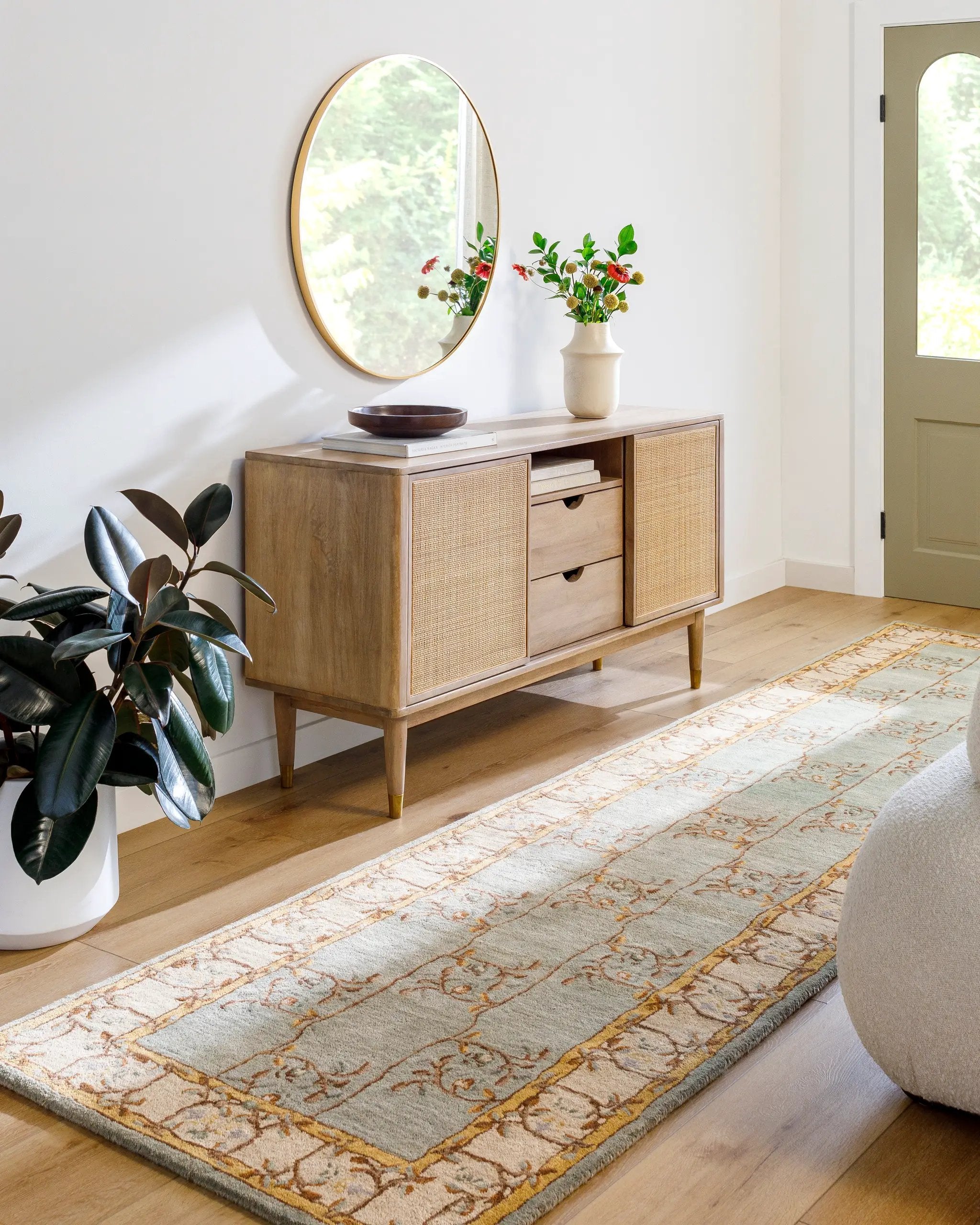 Caesar CAE-1100 Sage Area Rug by LIVABLISS