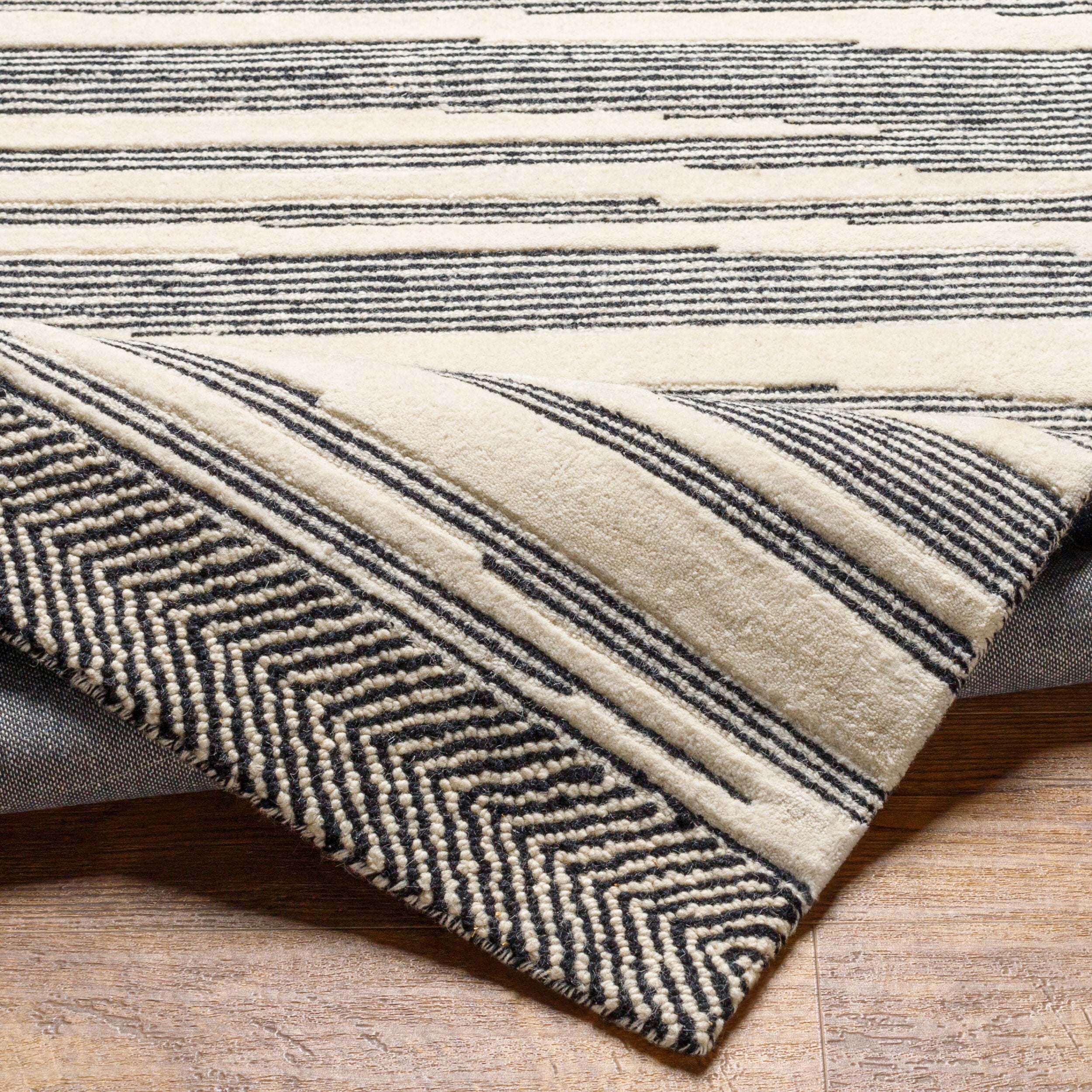 Surya Cherokee CHK-2308 Black Area Rug by LIVABLISS