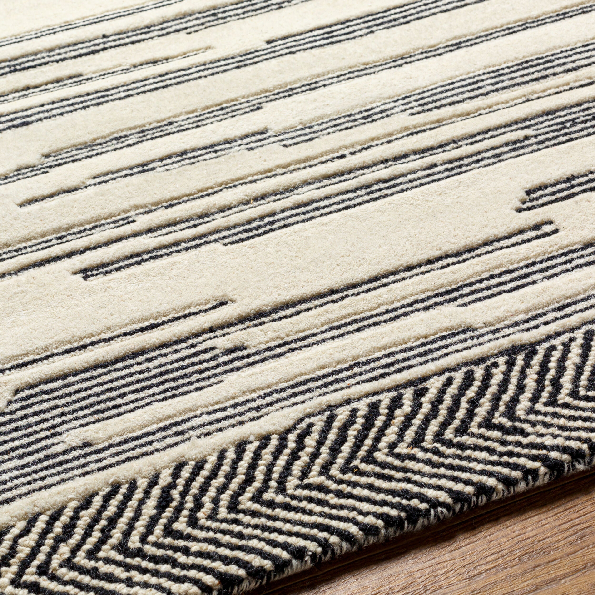 Surya Cherokee CHK-2308 Black Area Rug by LIVABLISS