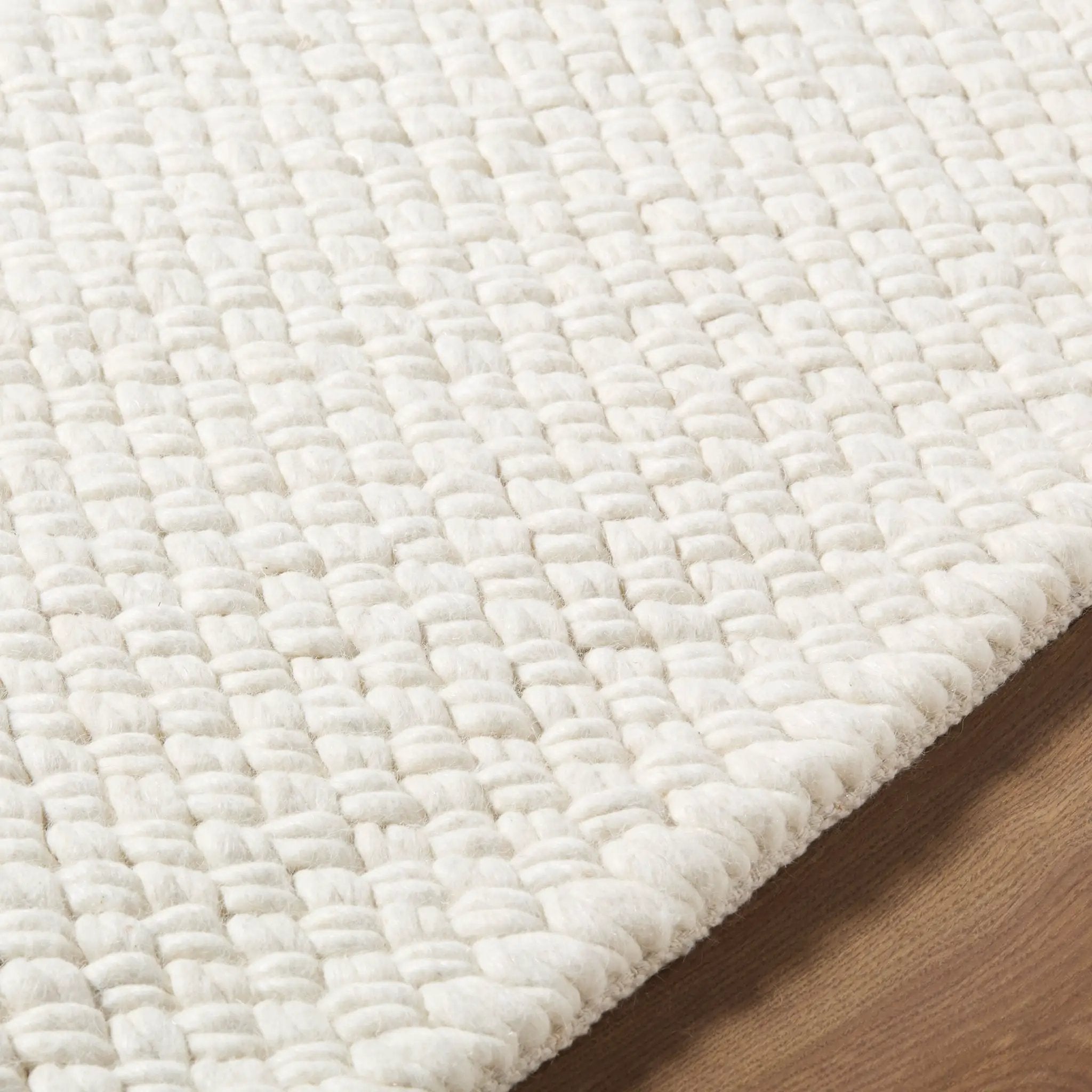 Cloud 19 CLD-2304 Ivory Area Rug by LIVABLISS