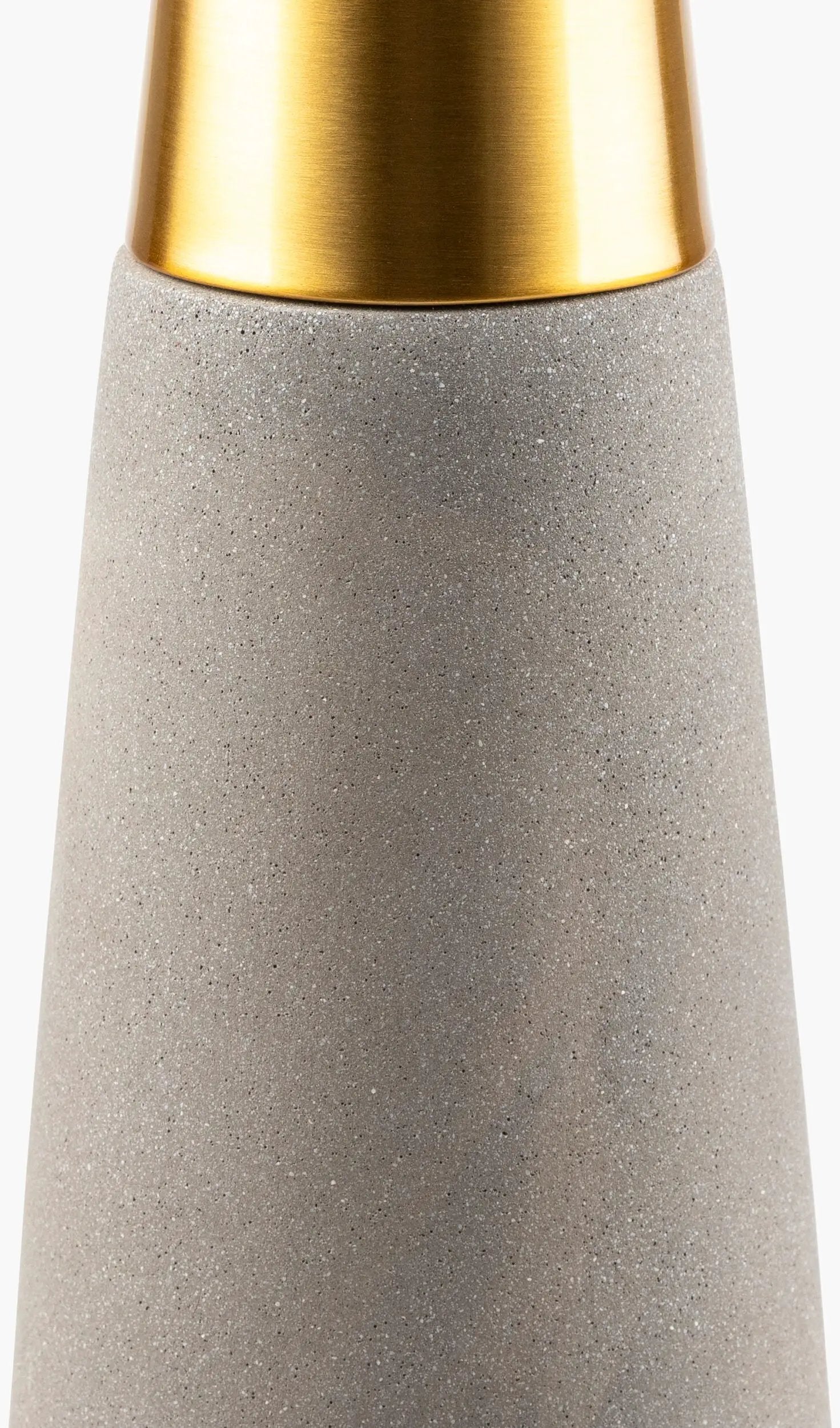 Catania CNI-003 Accent Table Lamp Set by LIVABLISS