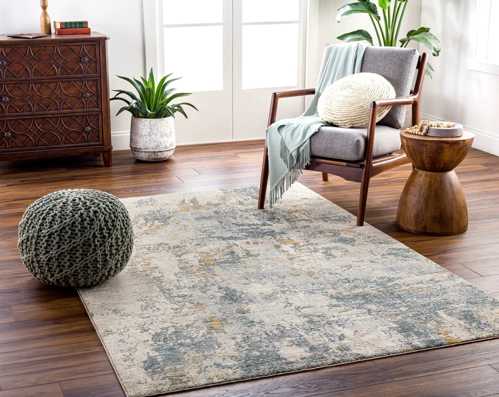 Dresden DRE-2300 Taupe Area Rug by LIVABLISS