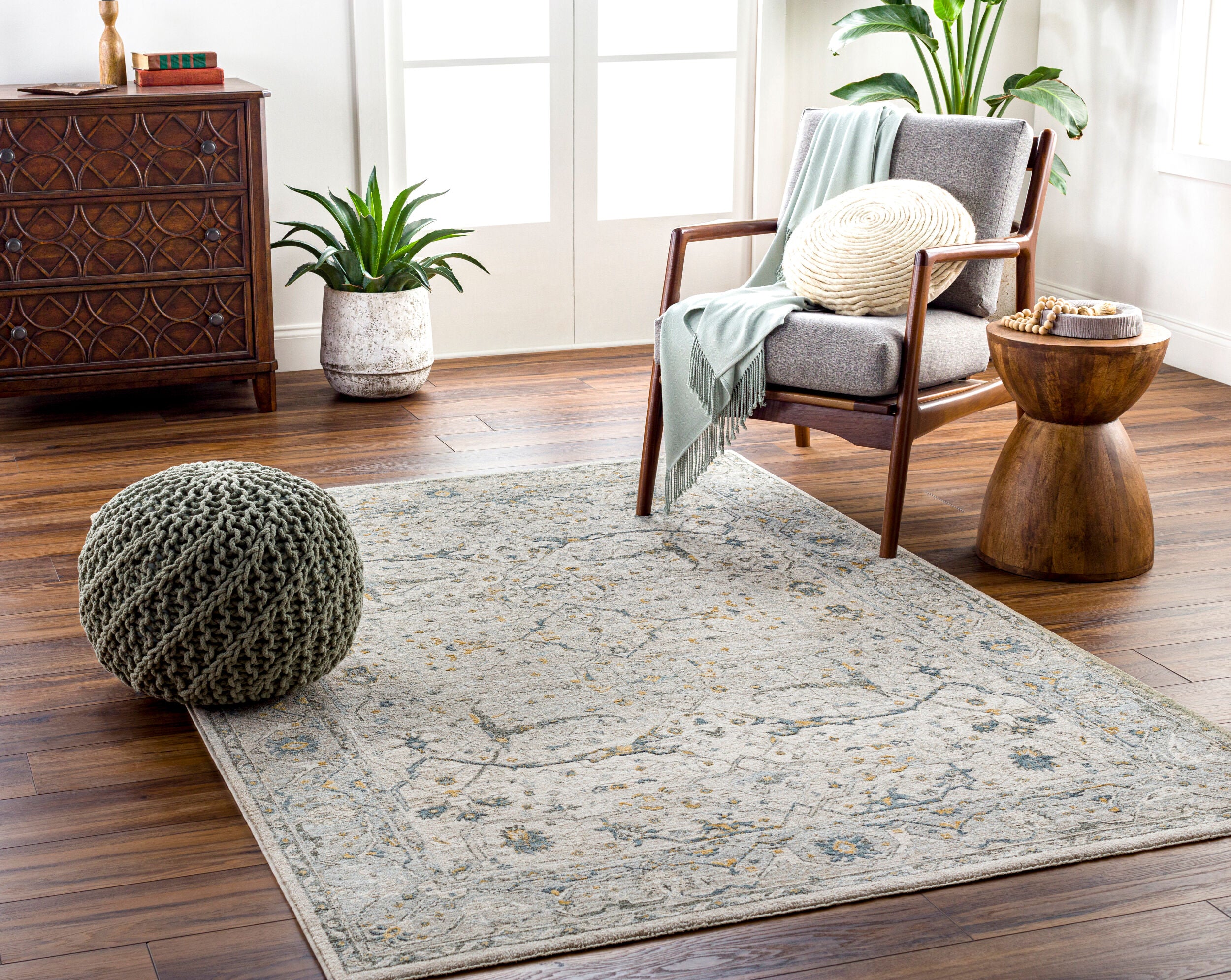 LIVABLISS Dresden DRE-2309 Area Rug
