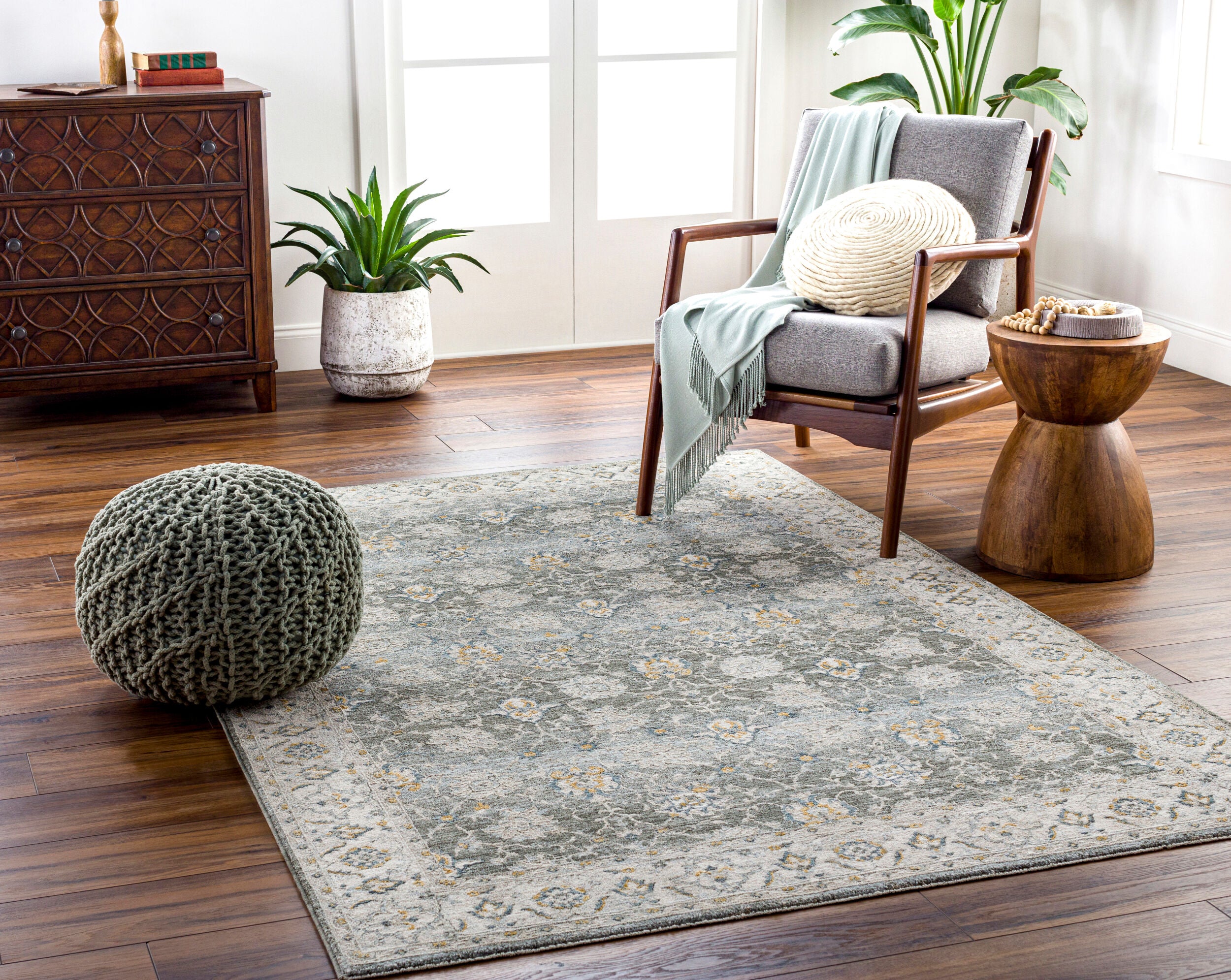 LIVABLISS Dresden DRE-2312 Area Rug