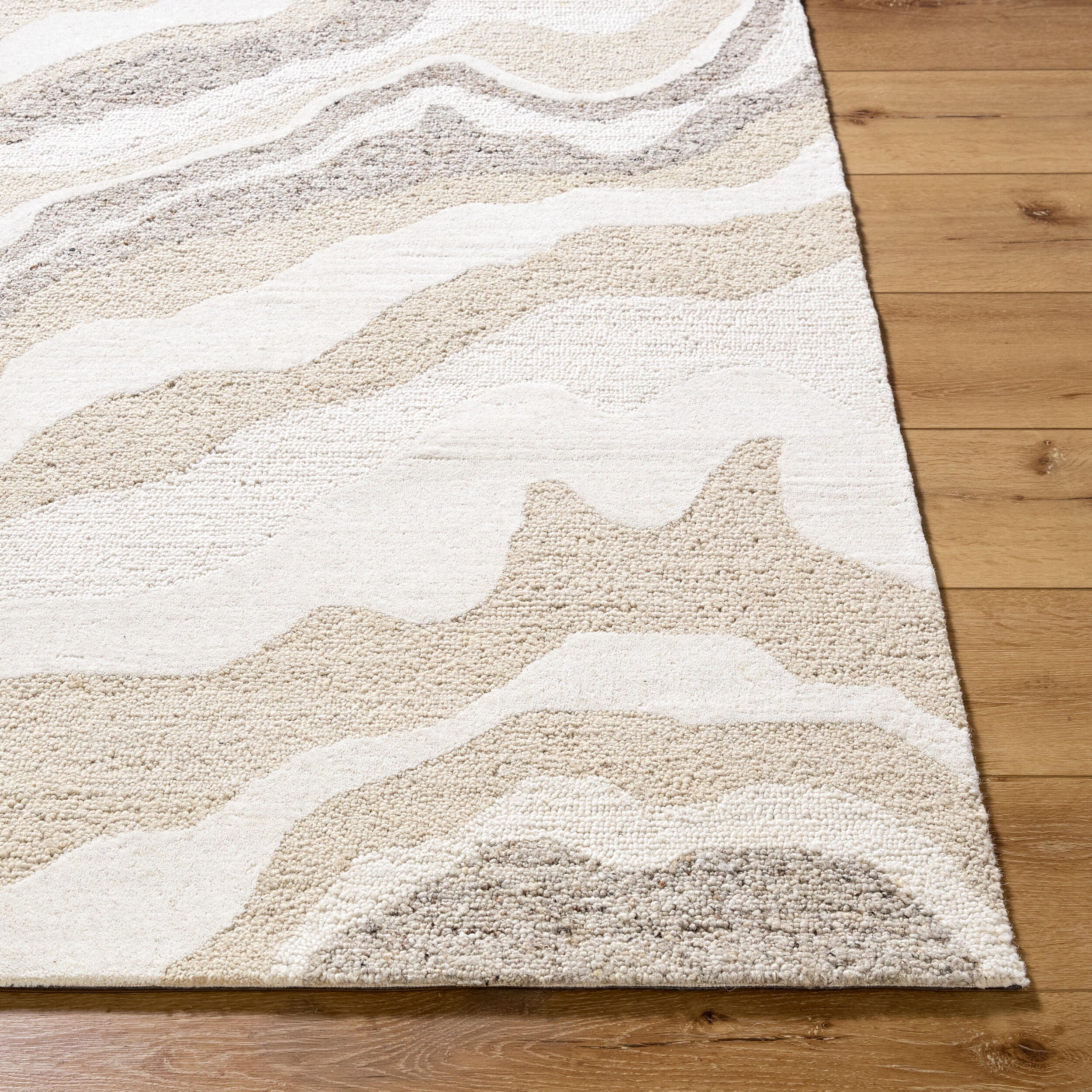 LIVABLISS Divine DVN-2301 Area Rug