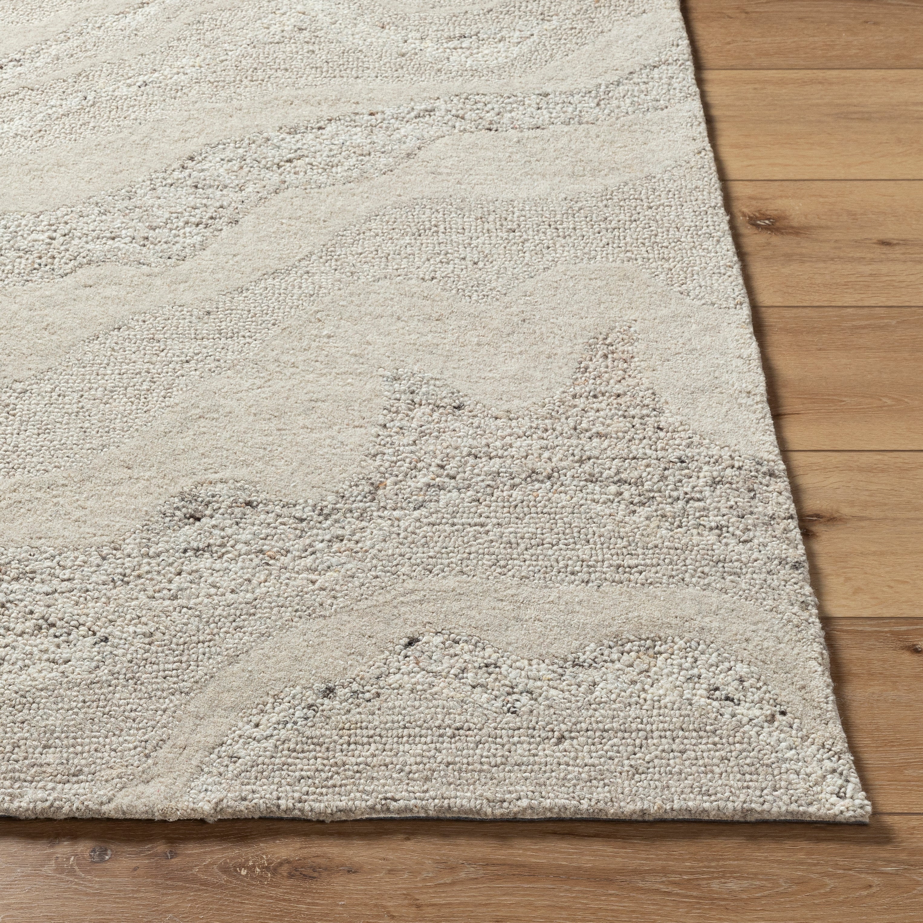 LIVABLISS Divine DVN-2303 Area Rug