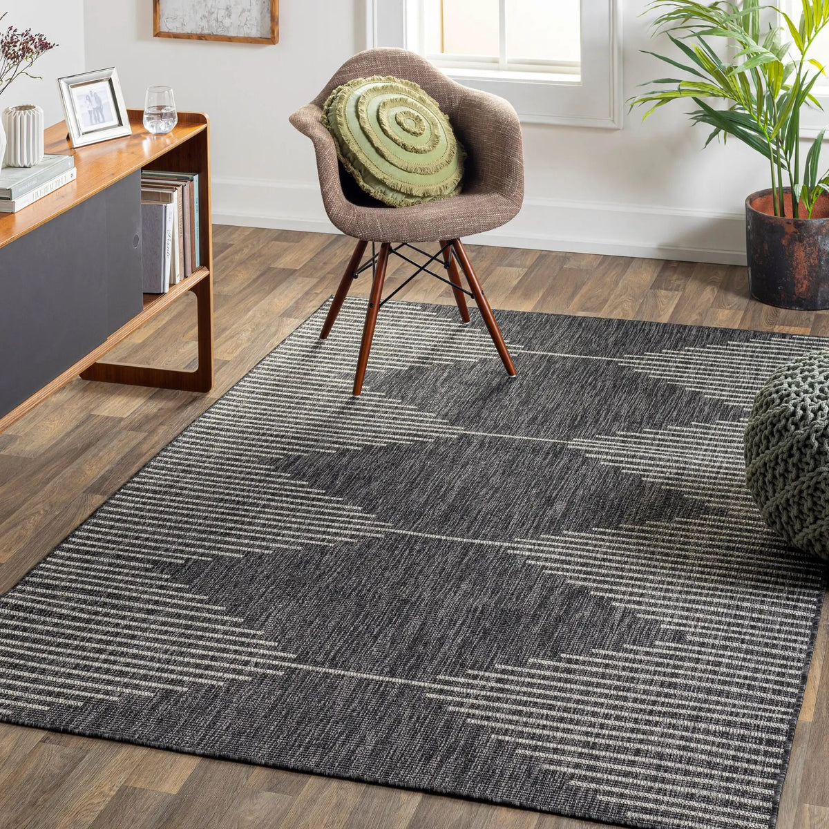 LIVABLISS Eagean EAG-2348 Black Area Rug