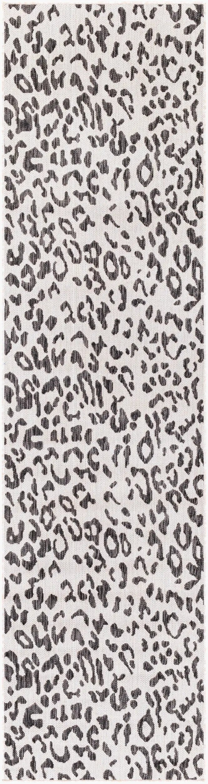 LIVABLISS Eagean EAG-2354 Black Area Rug