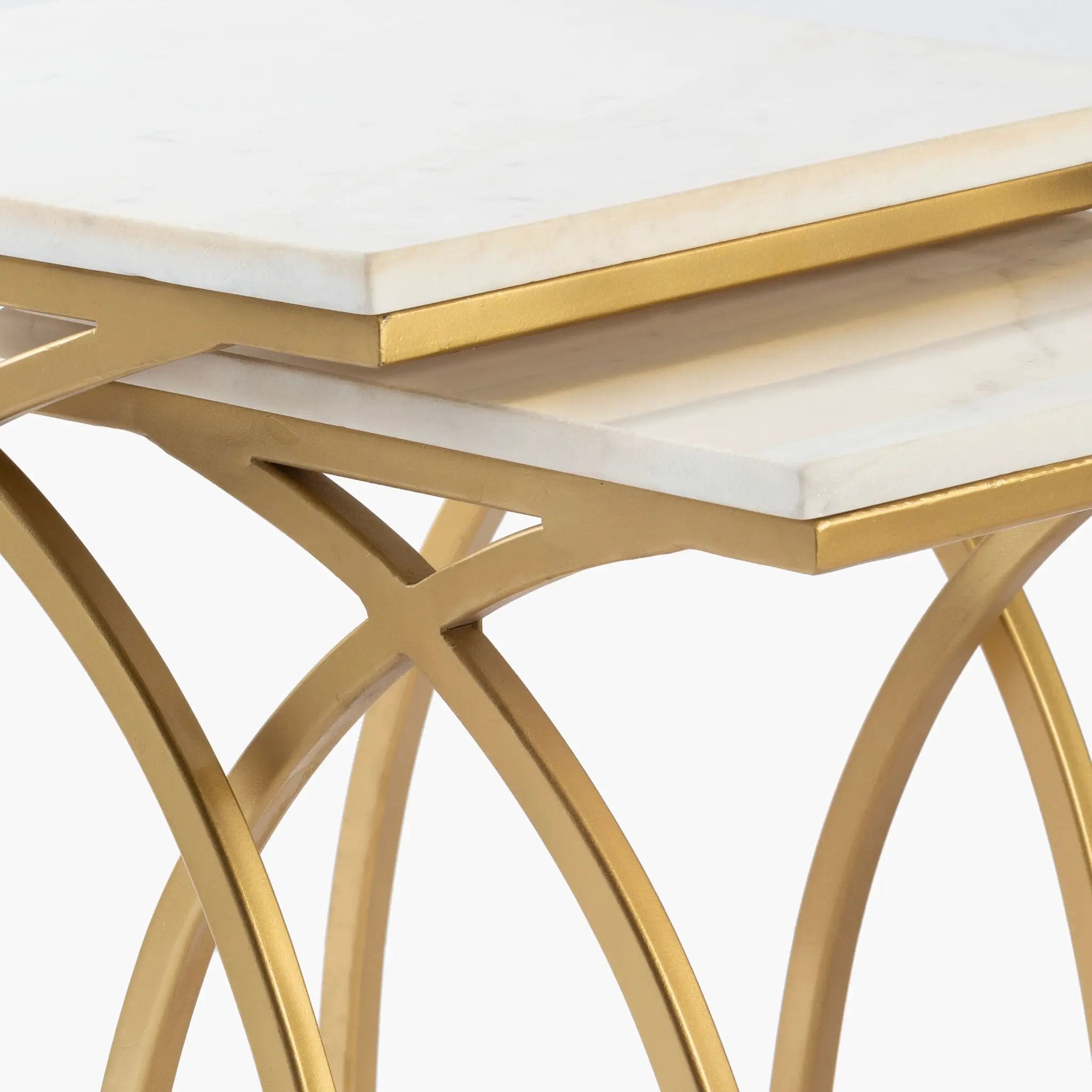 Evana EAN-001 Nesting Tables by LIVABLISS