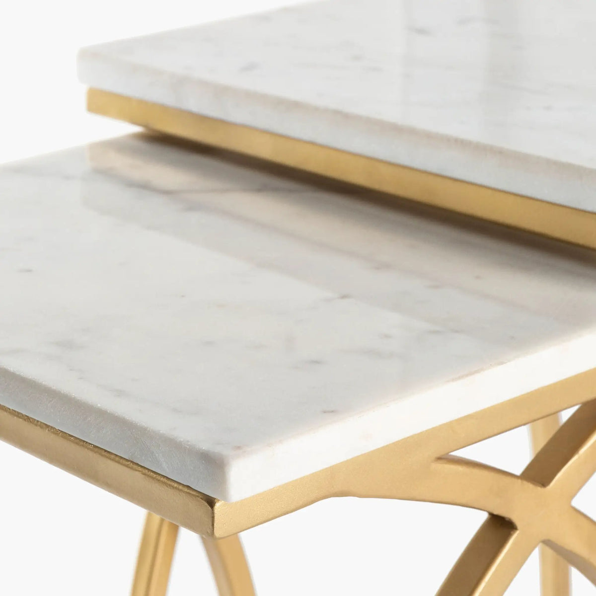 Evana EAN-001 Nesting Tables by LIVABLISS