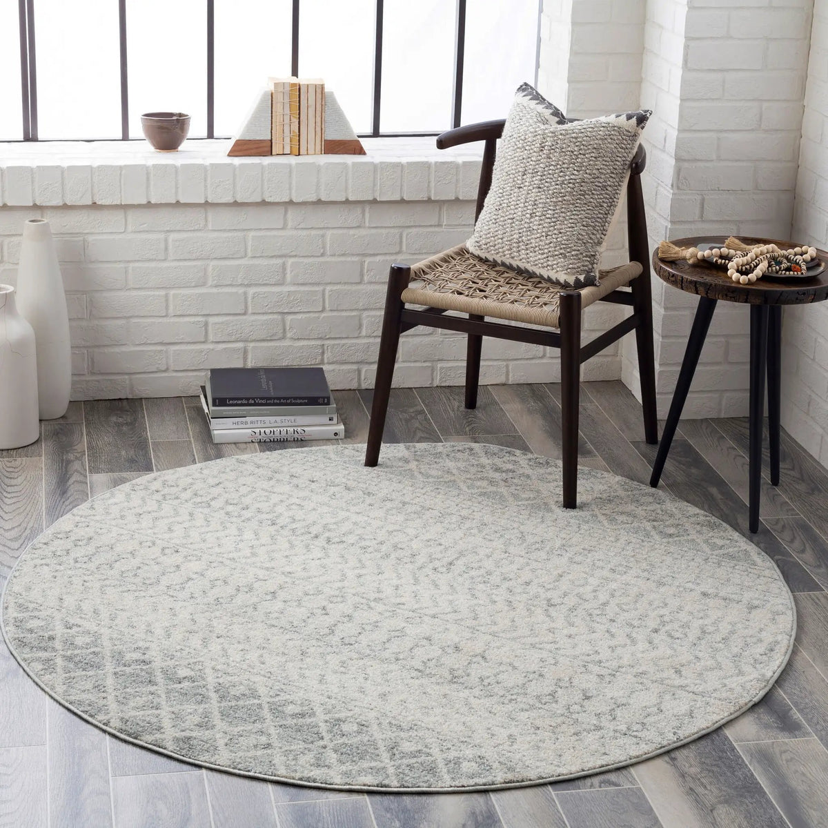 LIVABLISS Elaziz ELZ-2308 Off-White Area Rug