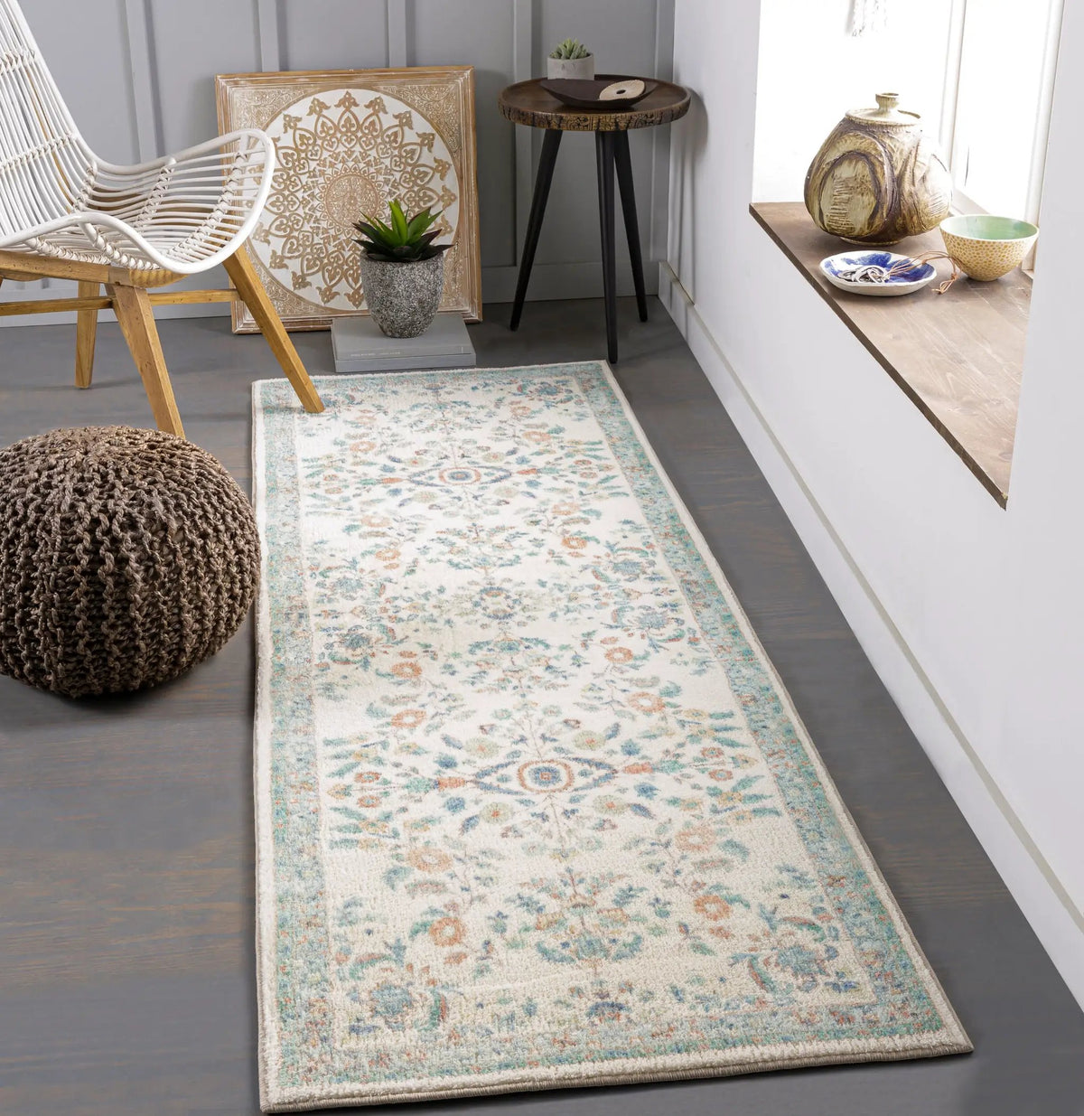 LIVABLISS Erin ERN-2307 Cream Area Rug