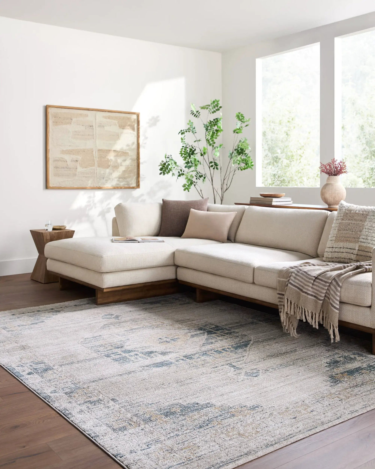 LIVABLISS Fifth Avenue FIF-2300 Light-Gray Area Rug