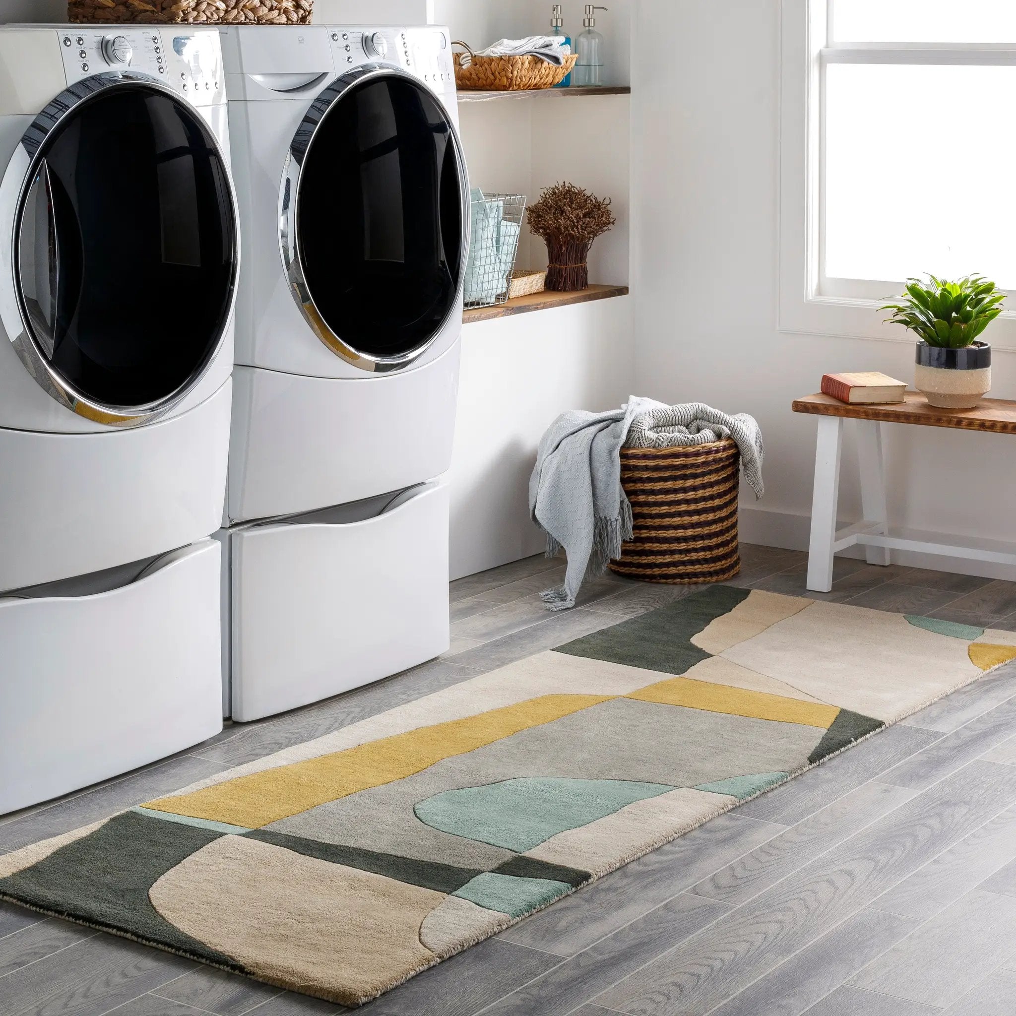Forum FM-7194 Multicolor Area Rug by LIVABLISS