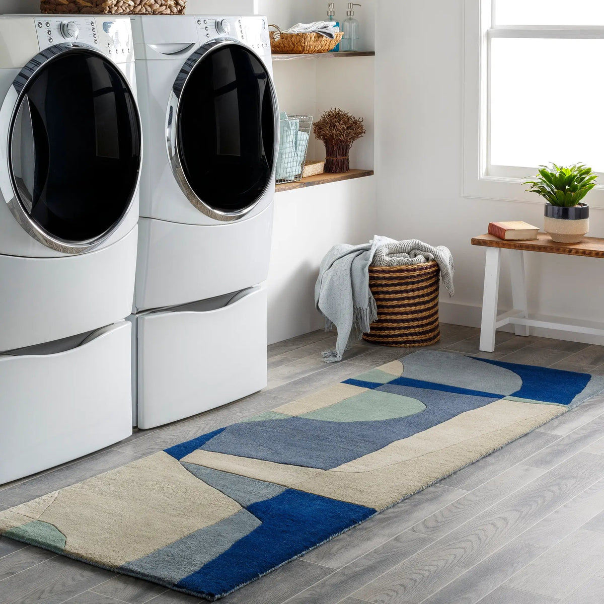 Forum FM-7195 Multicolor Area Rug by LIVABLISS