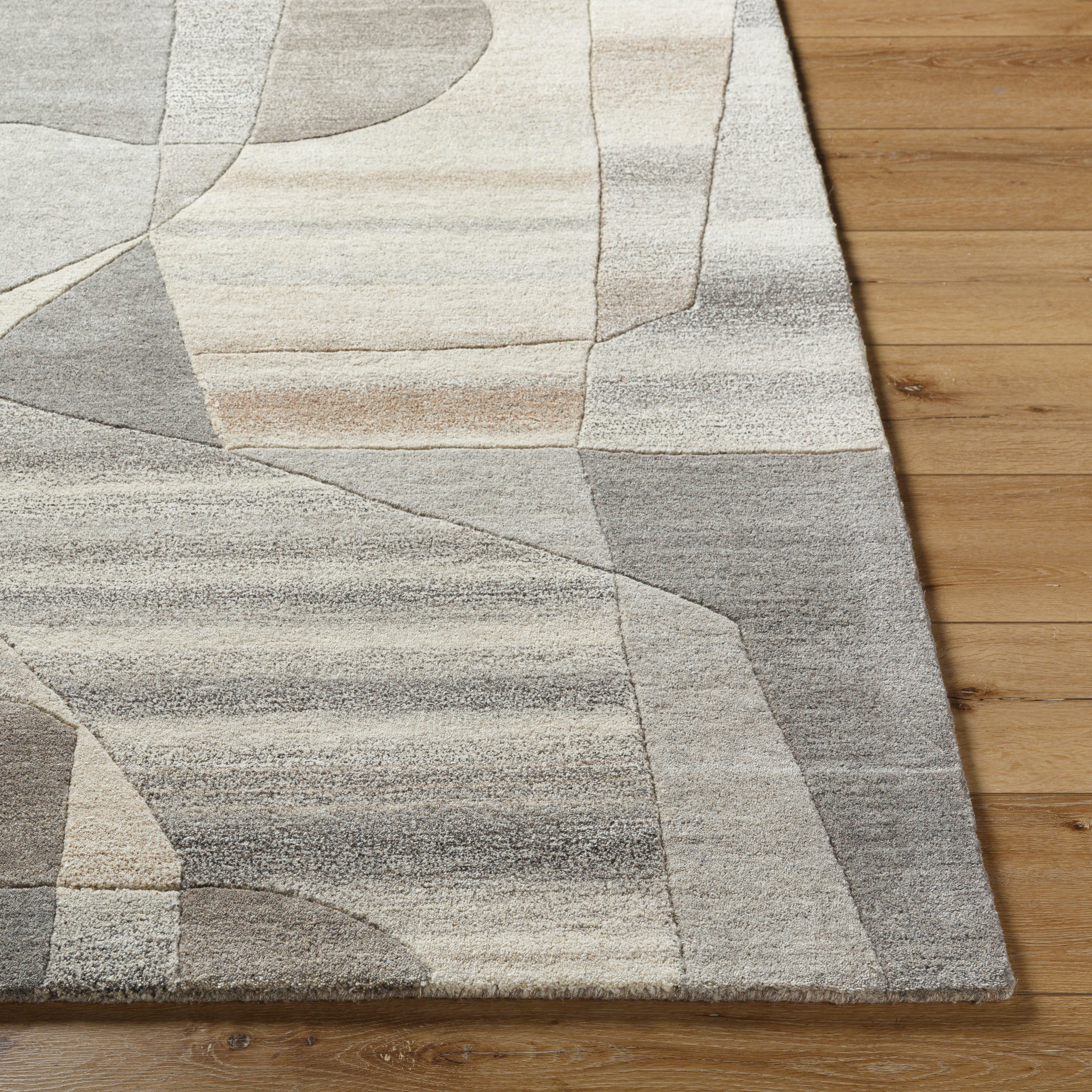 LIVABLISS Forum FM-7234 Area Rug