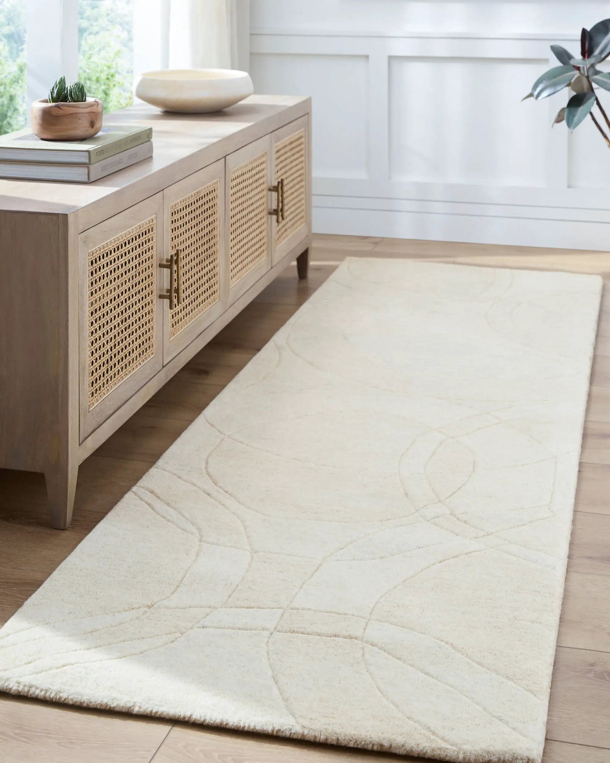 LIVABLISS Forum FM-7242 Ivory Area Rug