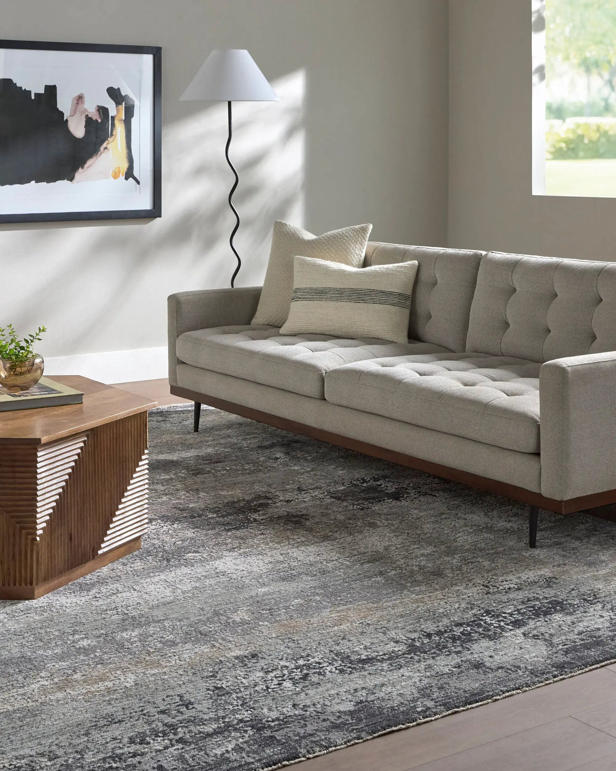 LIVABLISS Gakko GKK-2305 Medium-Gray Area Rug