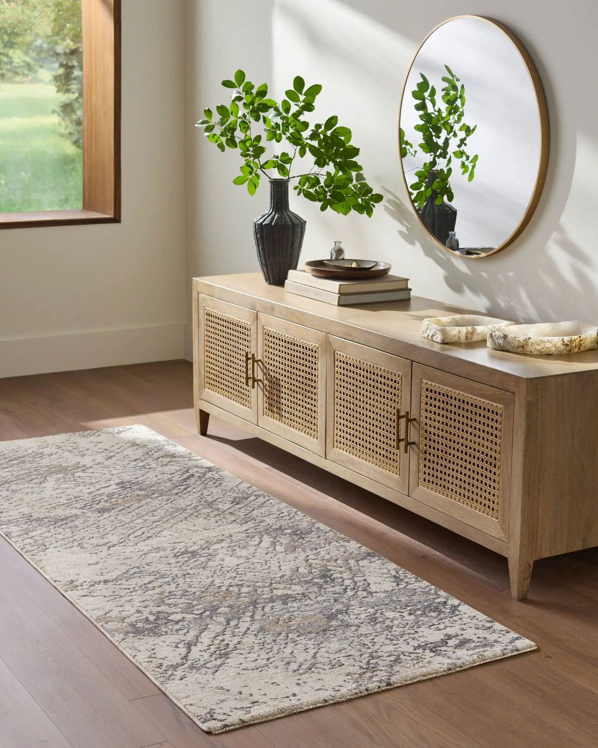 LIVABLISS Gakko GKK-2309 Cream Area Rug