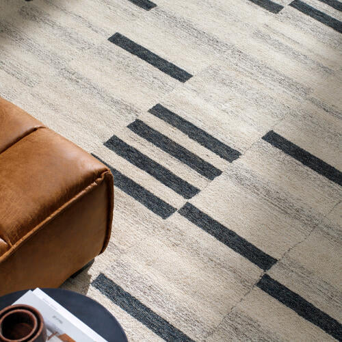 LIVABLISS Granada GND-2330 Area Rug