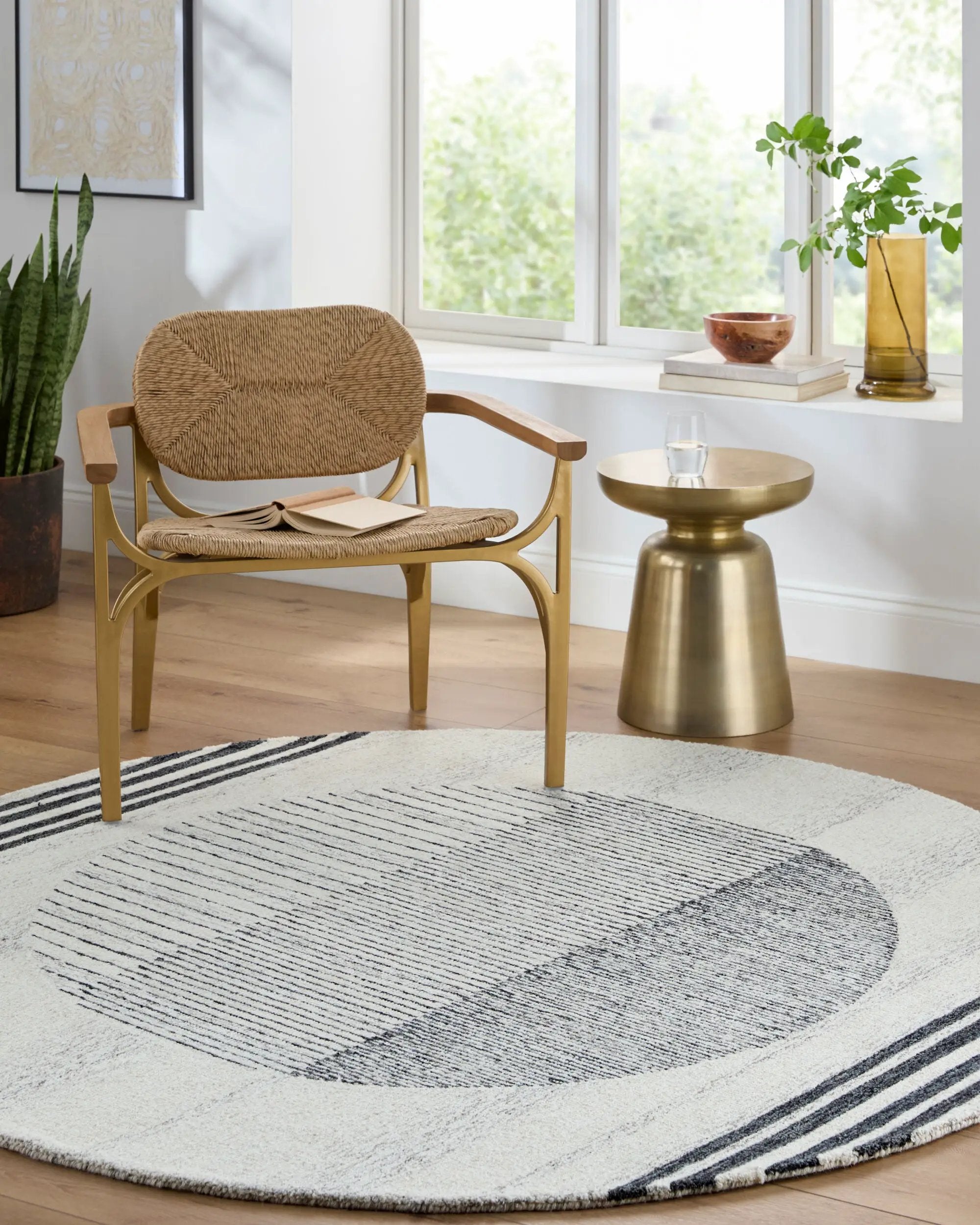 Granada GND-2334 Light-Beige Area Rug by LIVABLISS