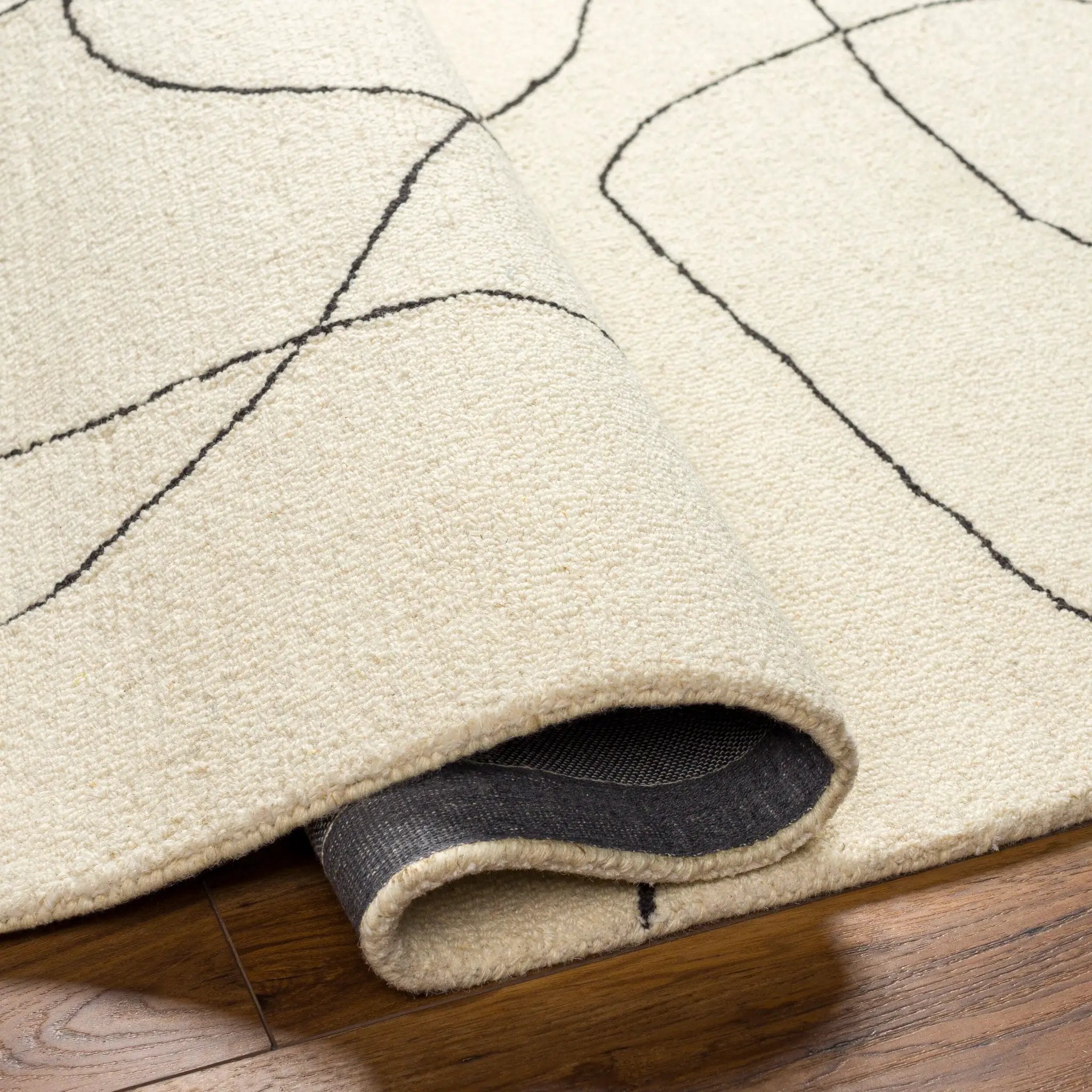 Granada GND-2345 Ivory Area Rug by LIVABLISS