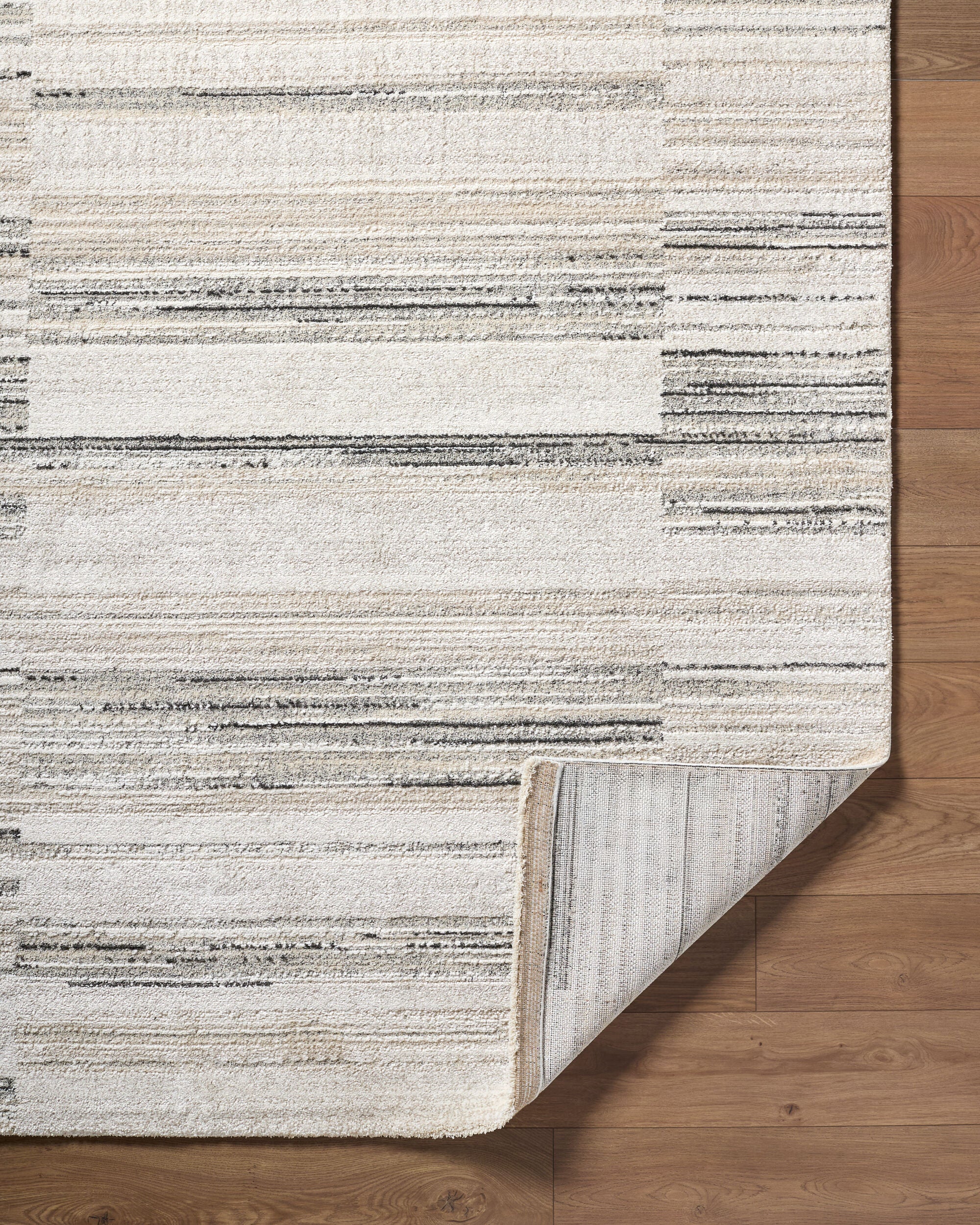 Surya Gavic GVC-2325 White Area Rug by LIVABLISS