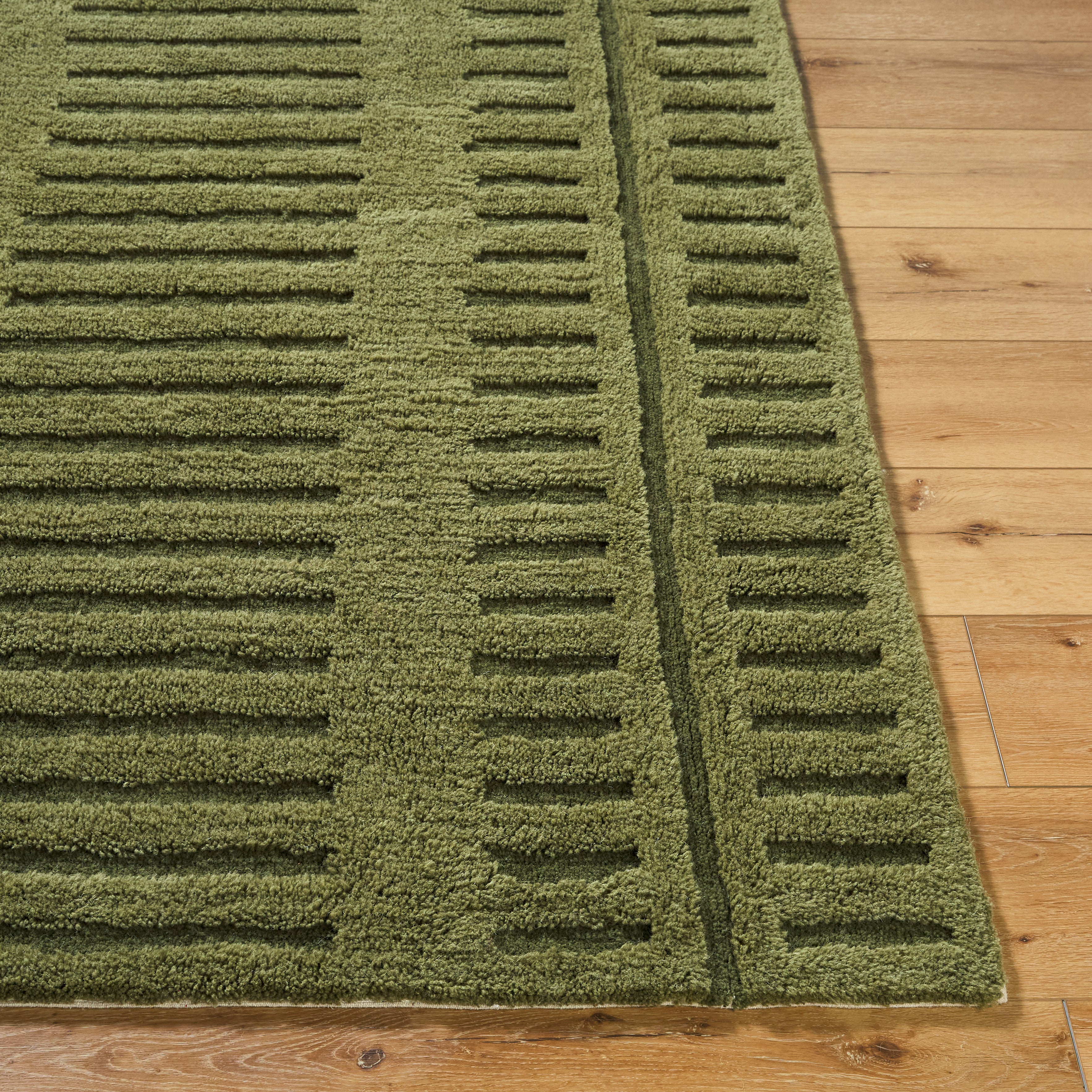 LIVABLISS Harrow HRR-2301 Area Rug