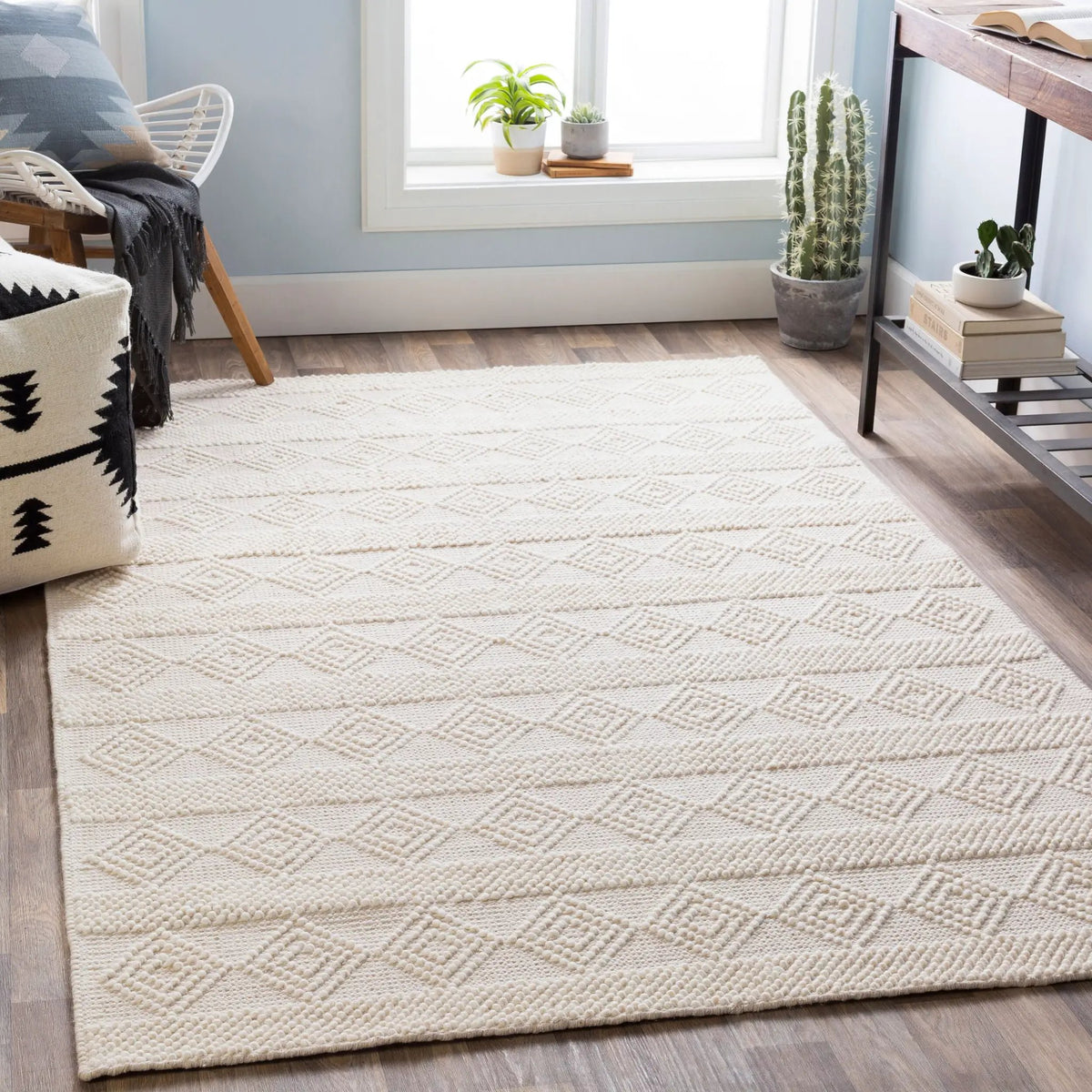LIVABLISS Hygge HYG-2302 White Area Rug