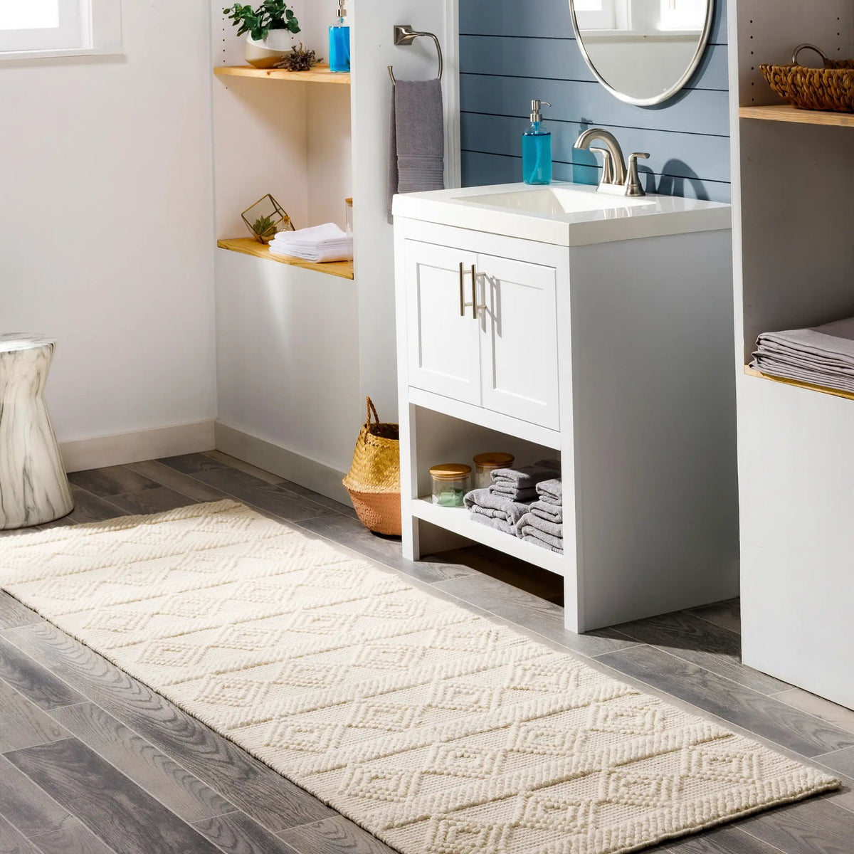 LIVABLISS Hygge HYG-2302 White Area Rug