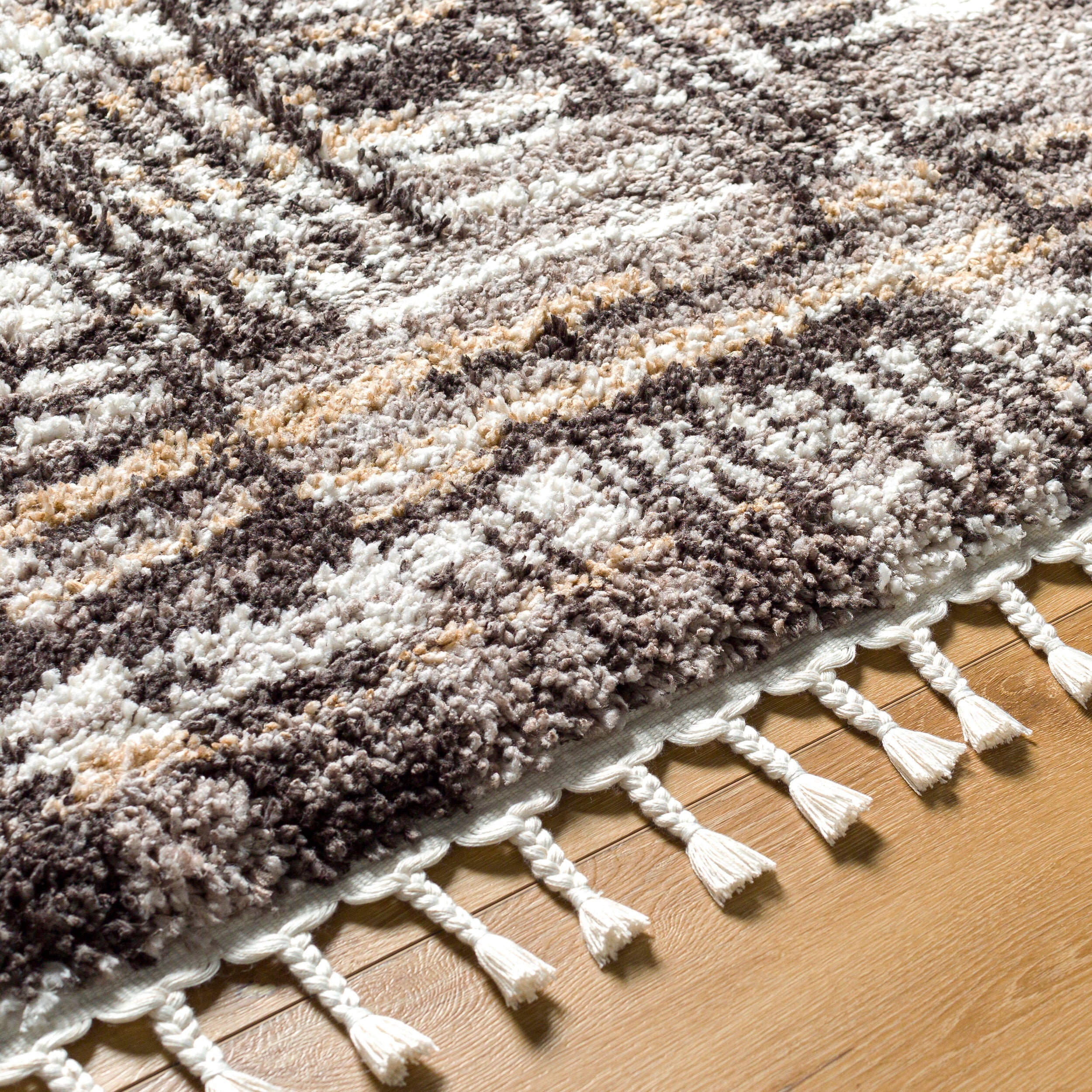 Surya Jakarta JKT-2307 Gray Area Rug by LIVABLISS