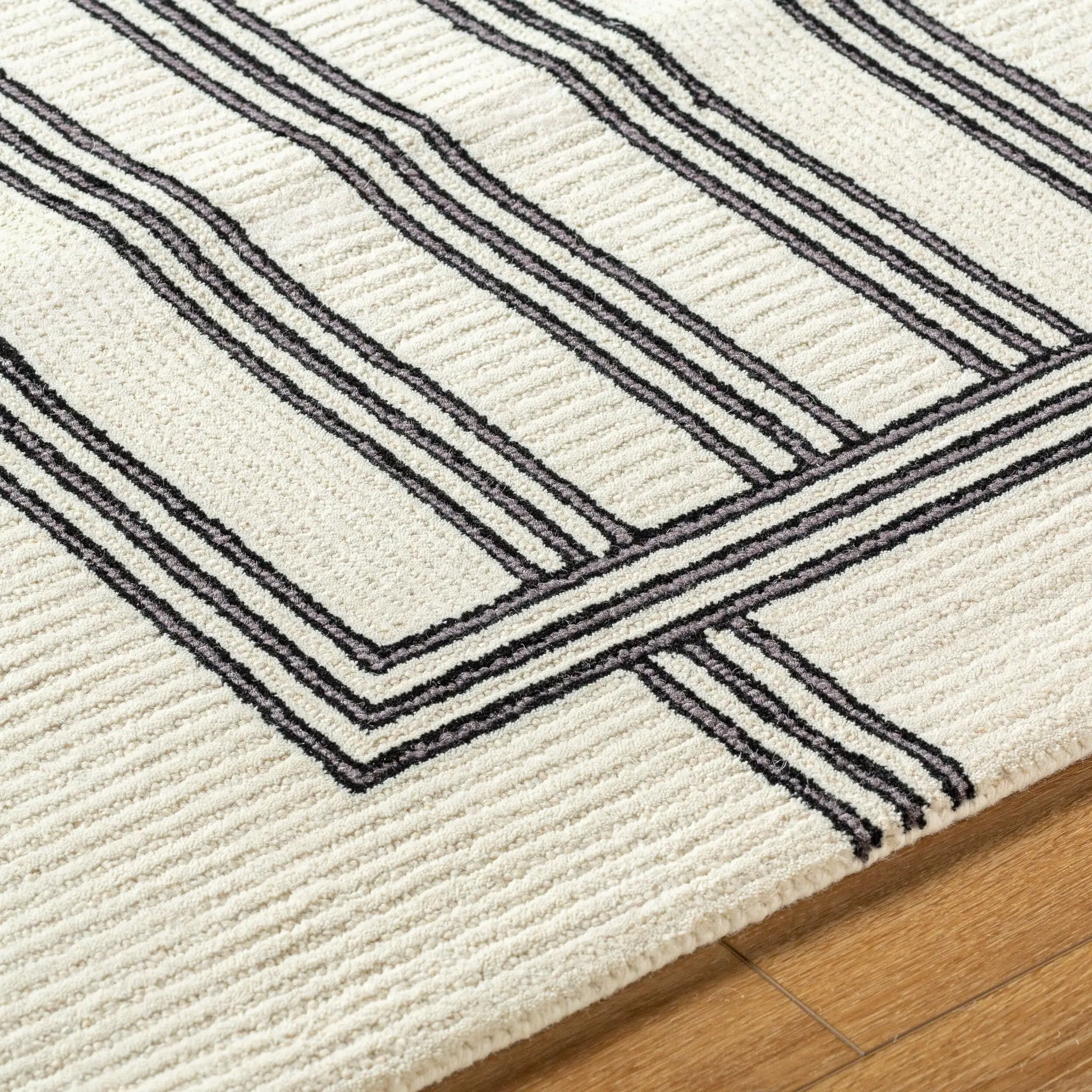 Rossi JWRS-2307 Ivory Area Rug by LIVABLISS