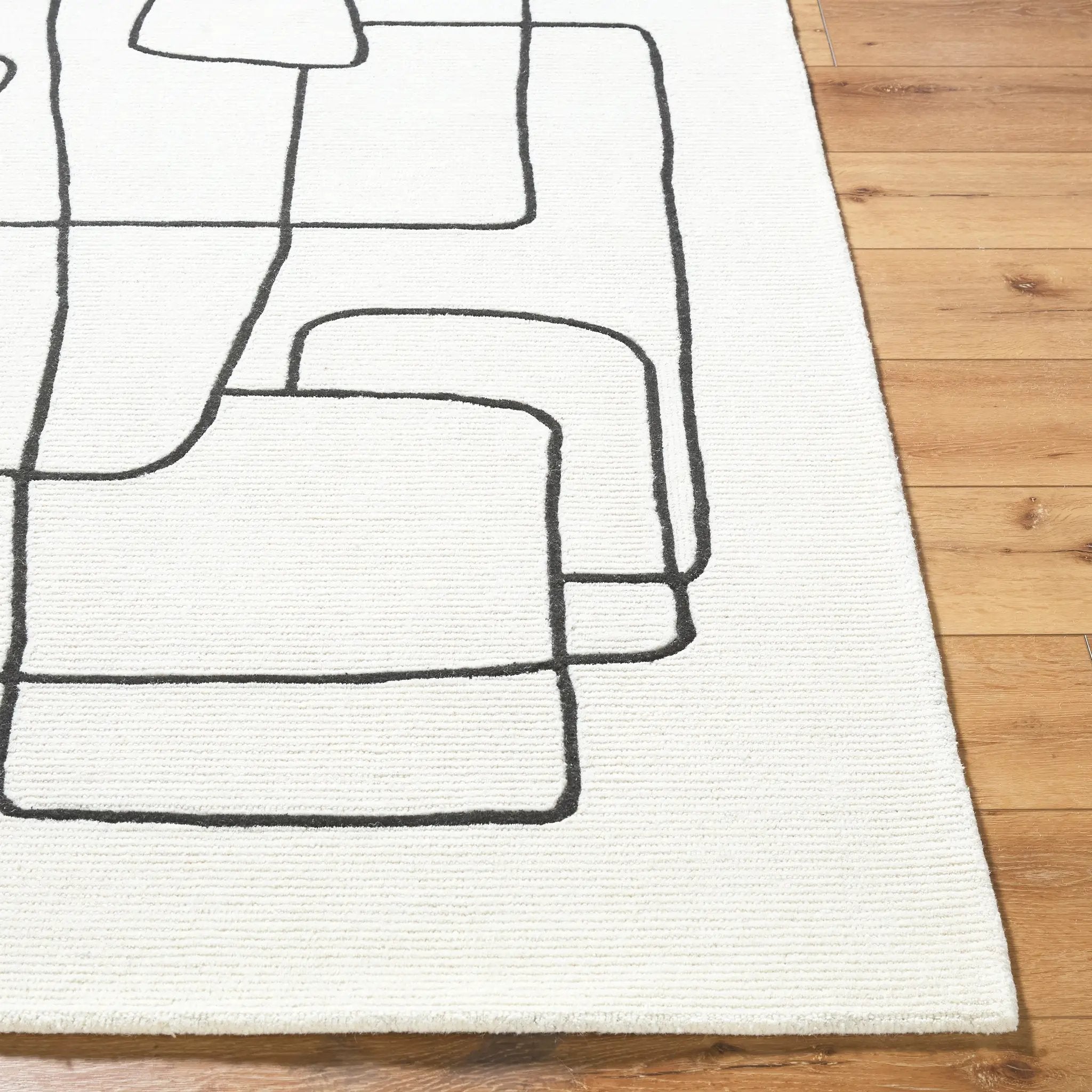Rossi JWRS-2311 Ivory Area Rug by LIVABLISS
