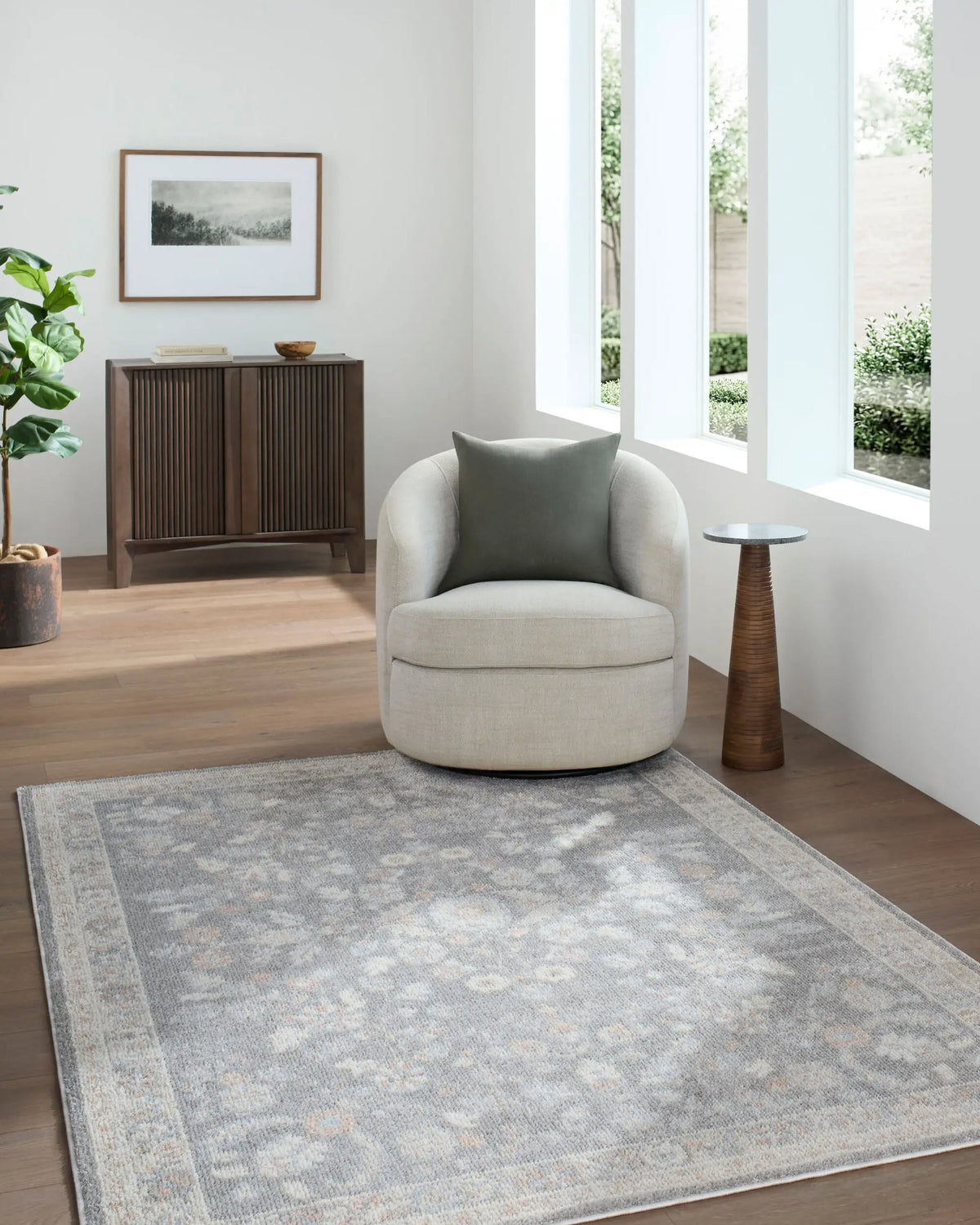 LIVABLISS Jazz JZZ-2304 Cream Area Rug