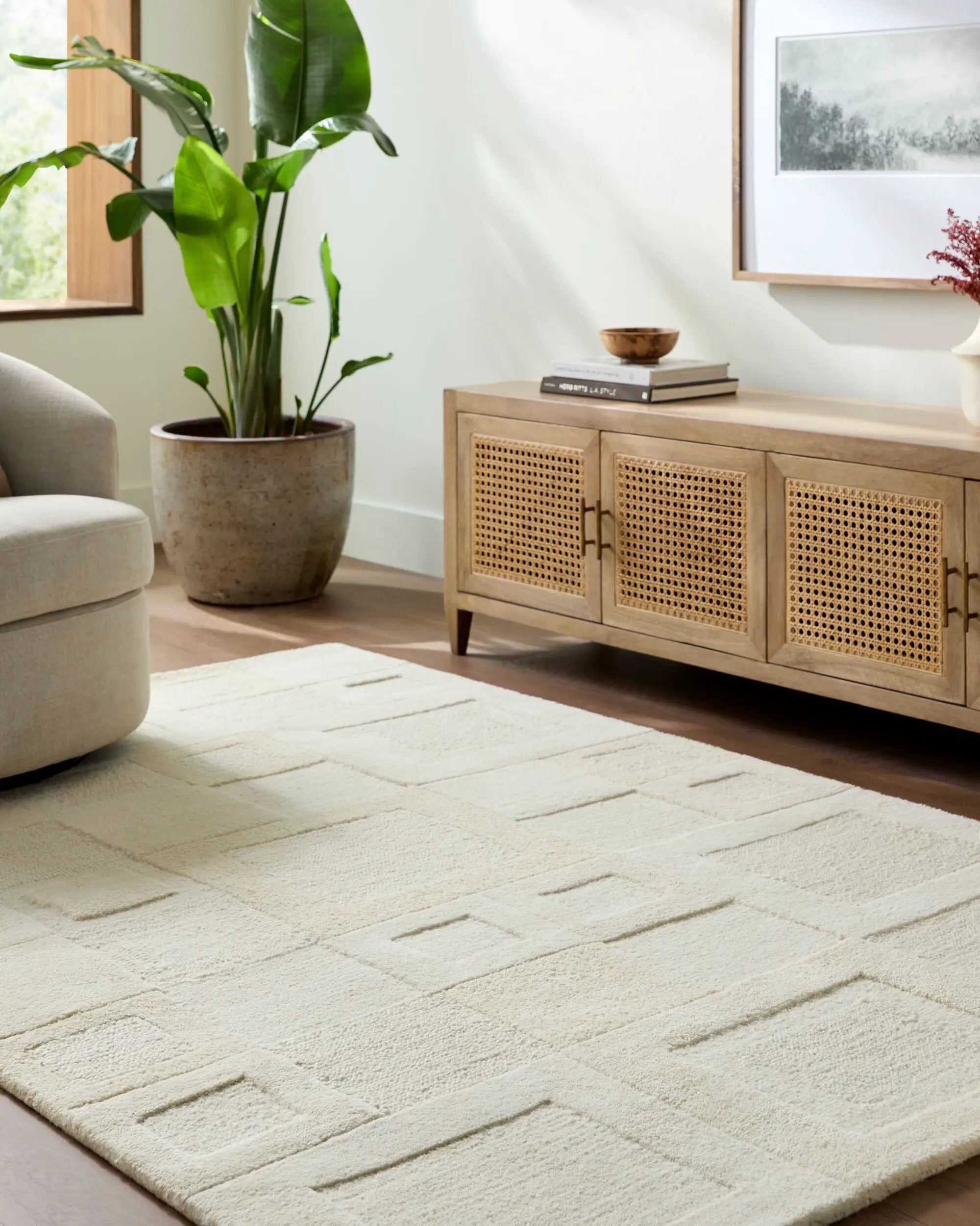 Kinsley KIS-2300 Ivory Area Rug by LIVABLISS