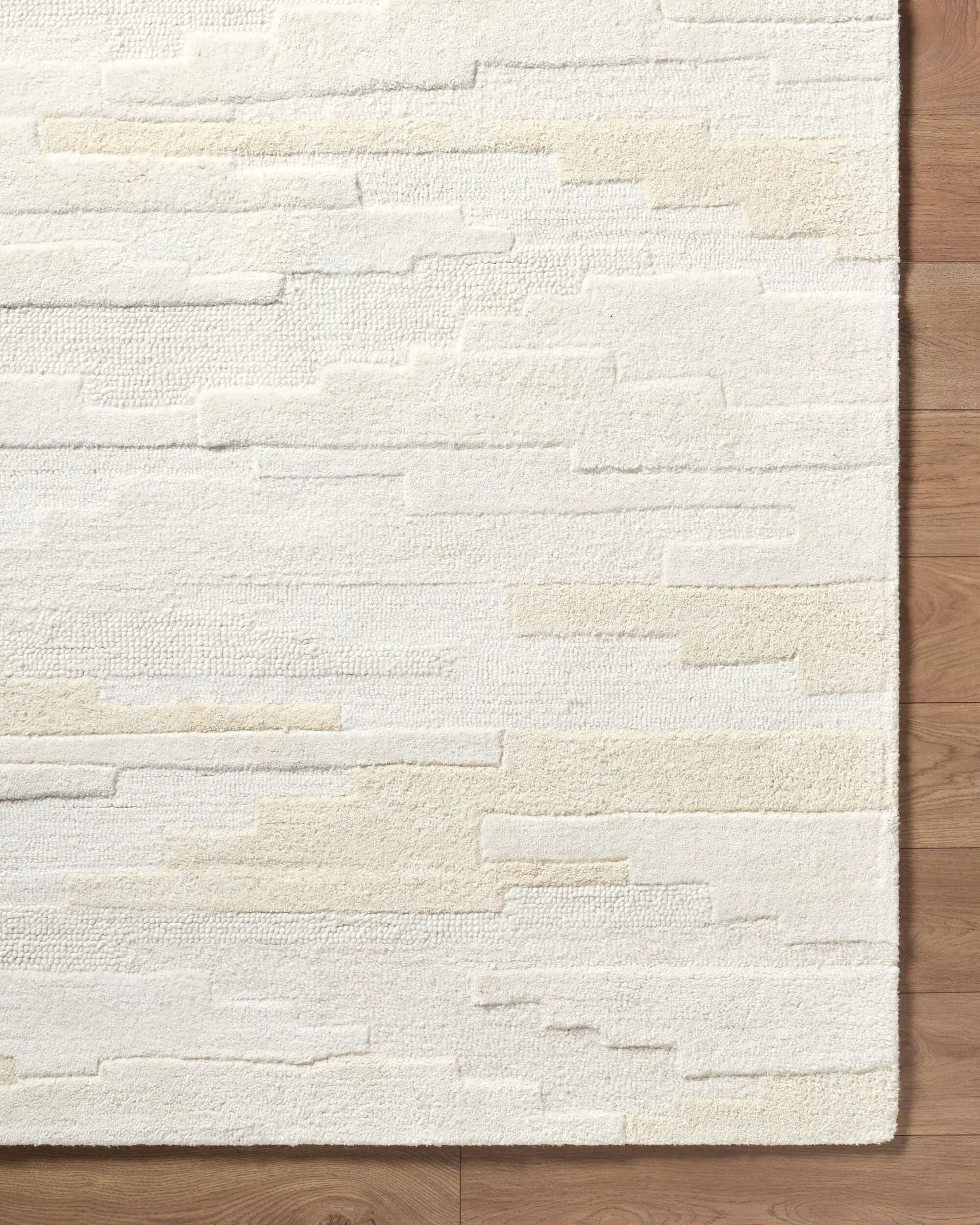 Kinsley KIS-2301 Ivory Area Rug by LIVABLISS