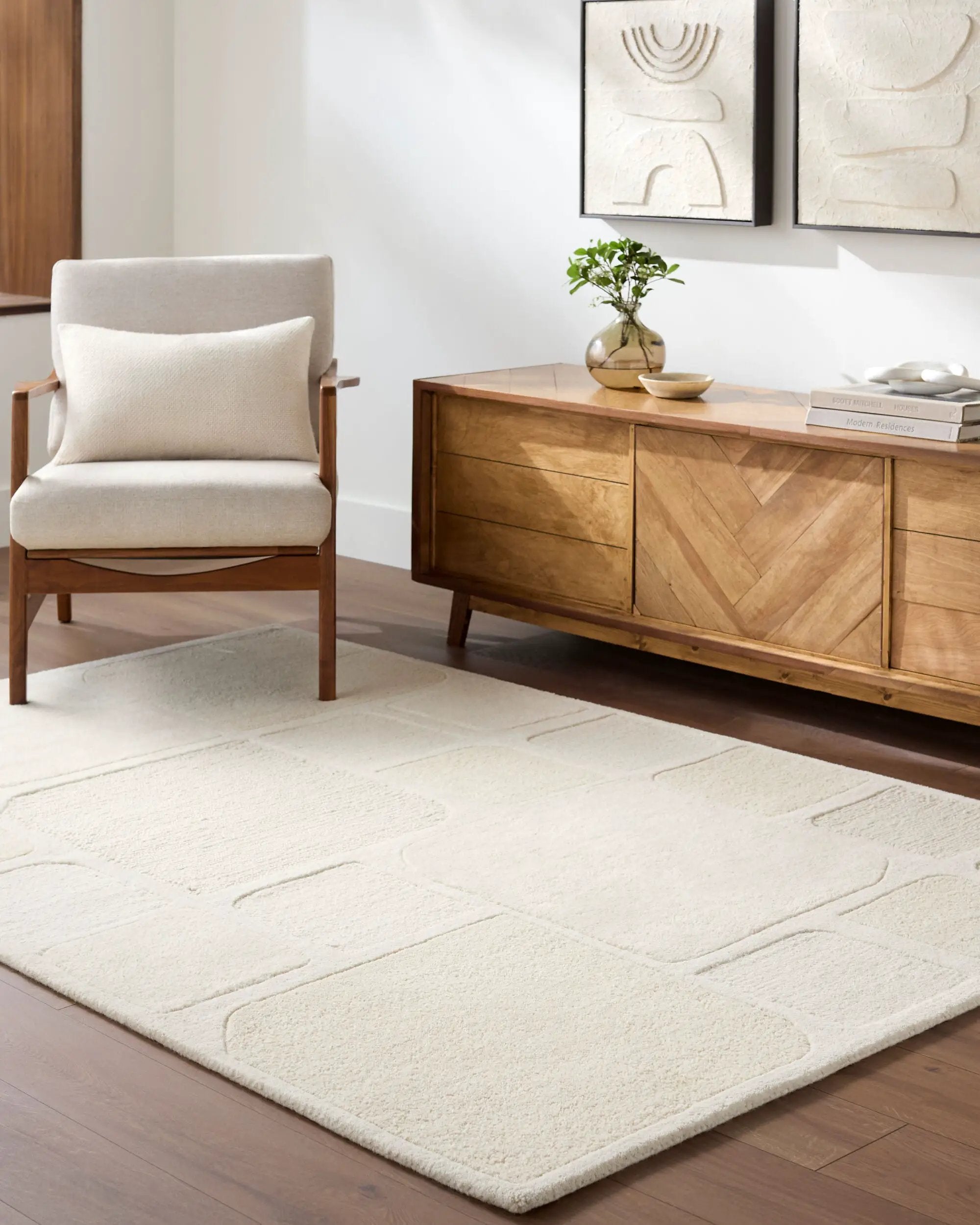 Kinsley KIS-2302 Ivory Area Rug by LIVABLISS